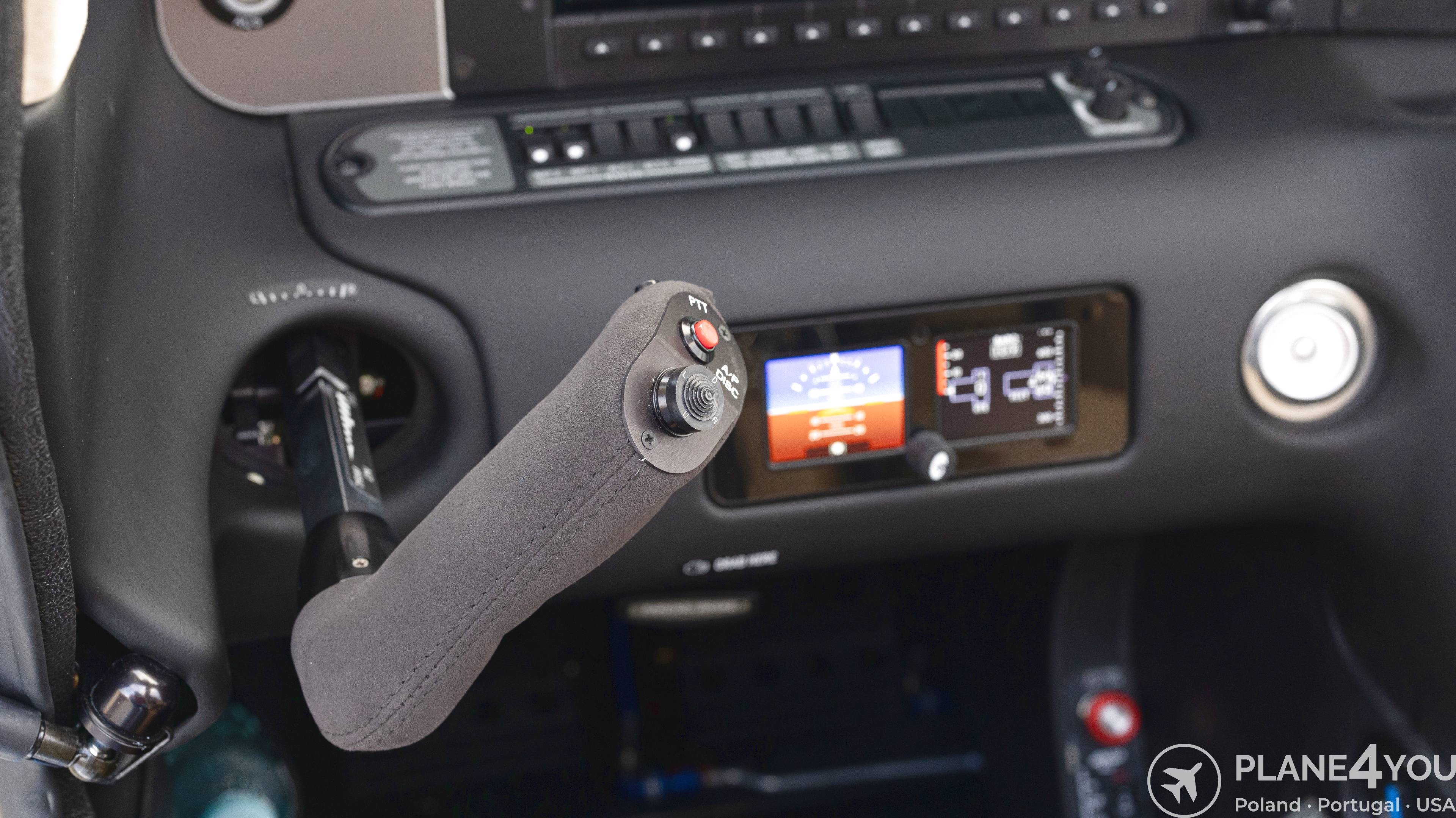 2023 Cirrus SR20 Carbon, photo 26