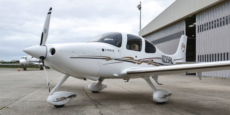 Cirrus SR22 G3 GTS N225RL