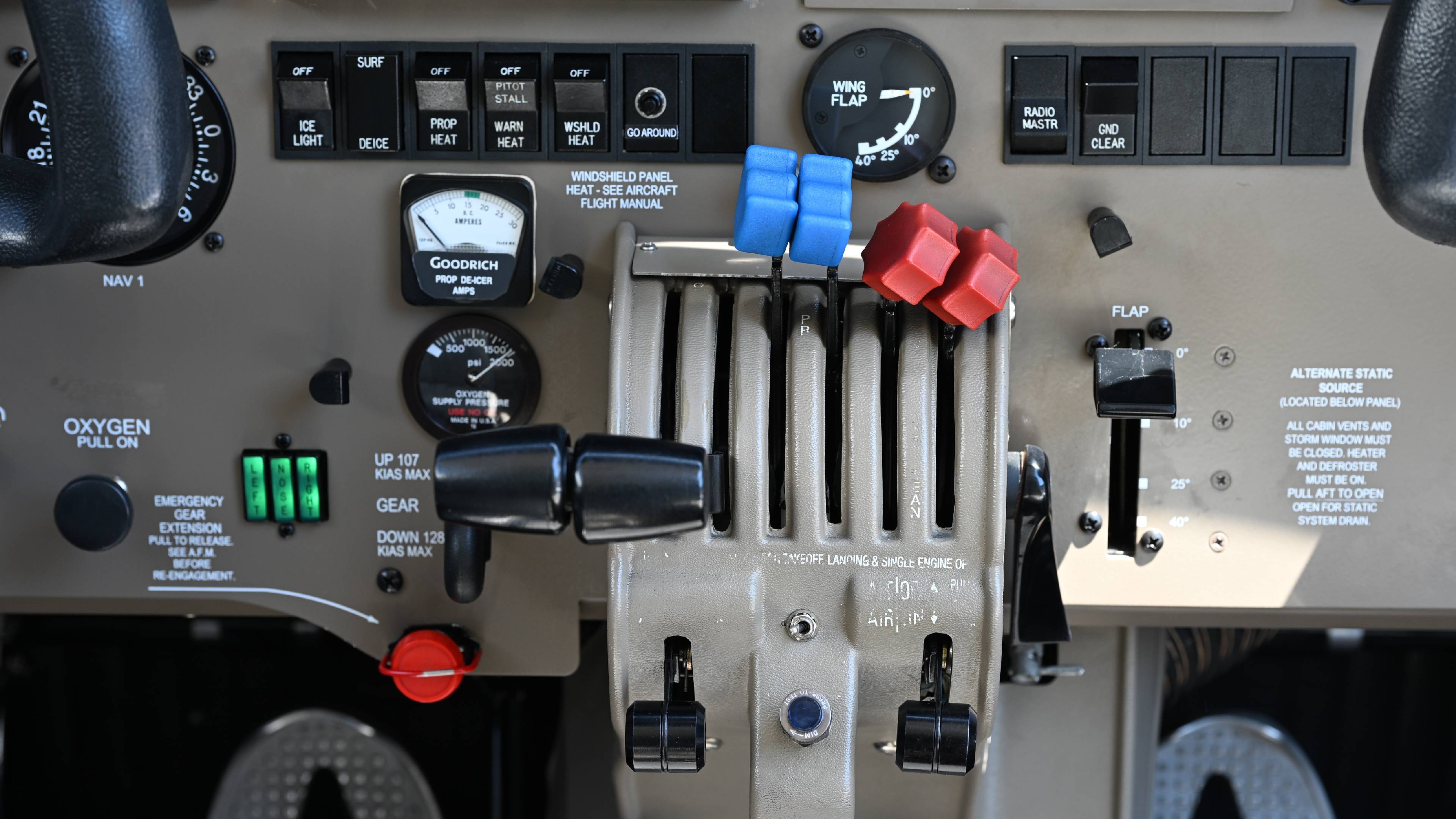 2008 Piper PA34 220T Seneca V, photo 22