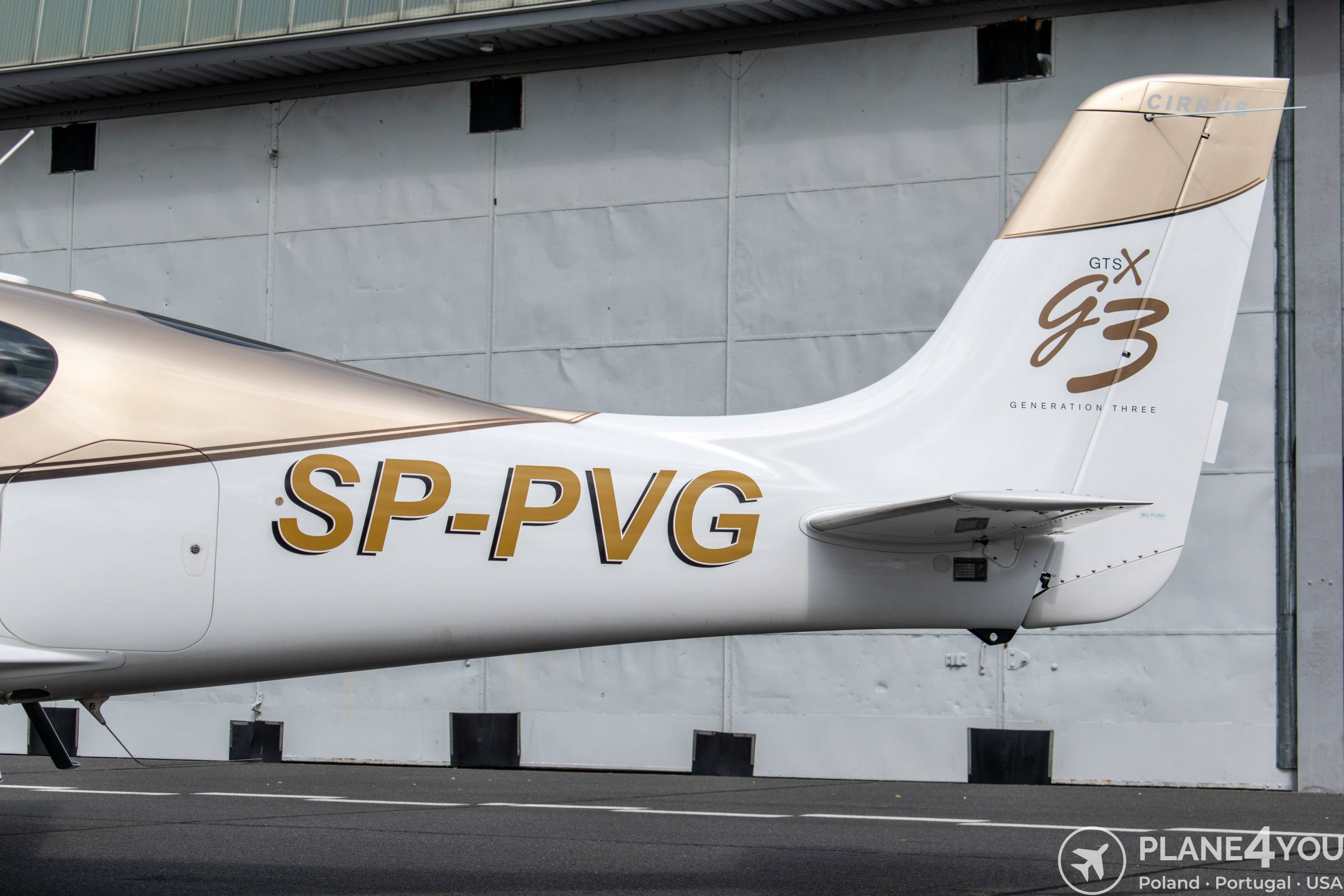 2008 Cirrus SR22 G3 GTS X, photo 6