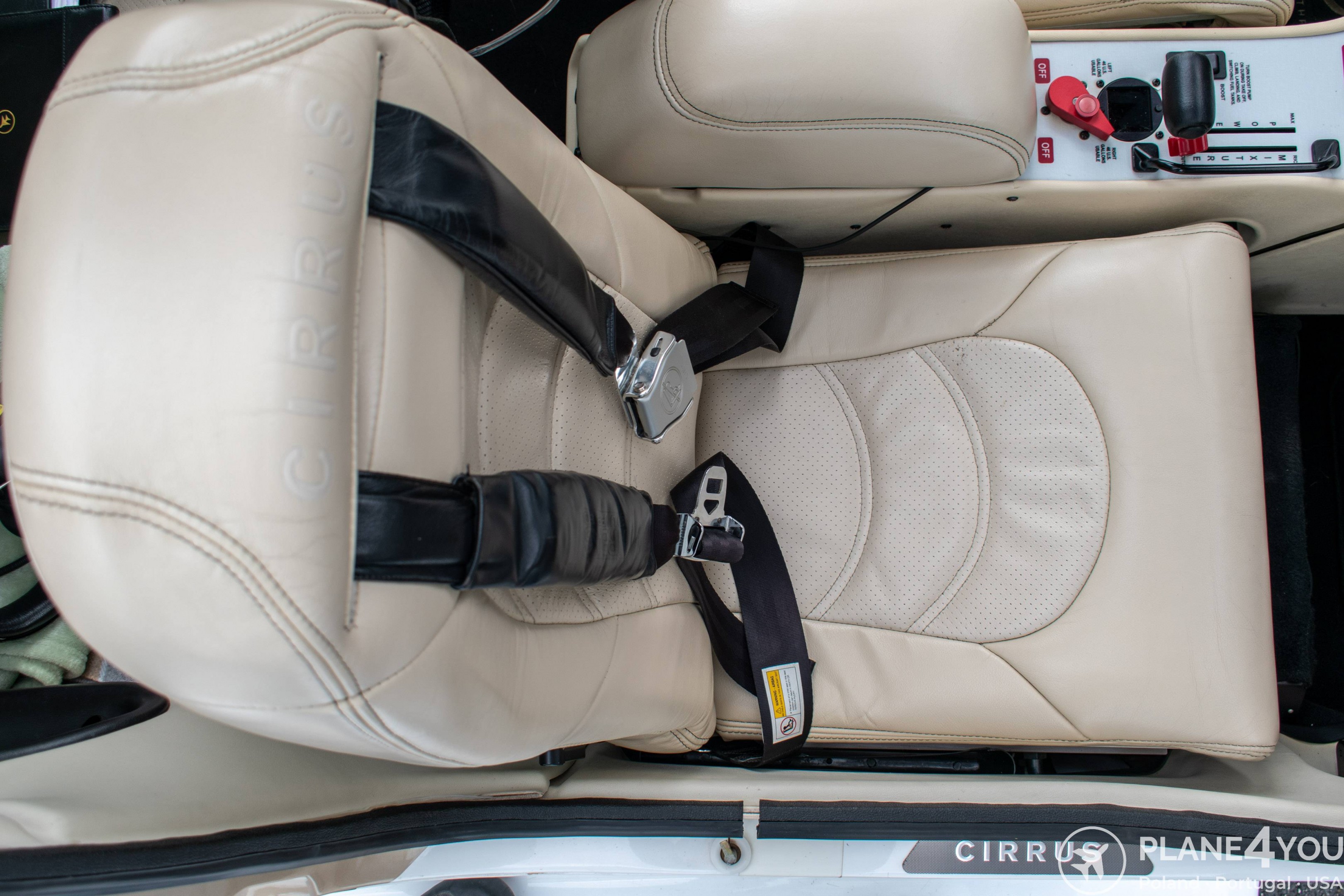 2008 Cirrus SR22 G3 GTS X, photo 48