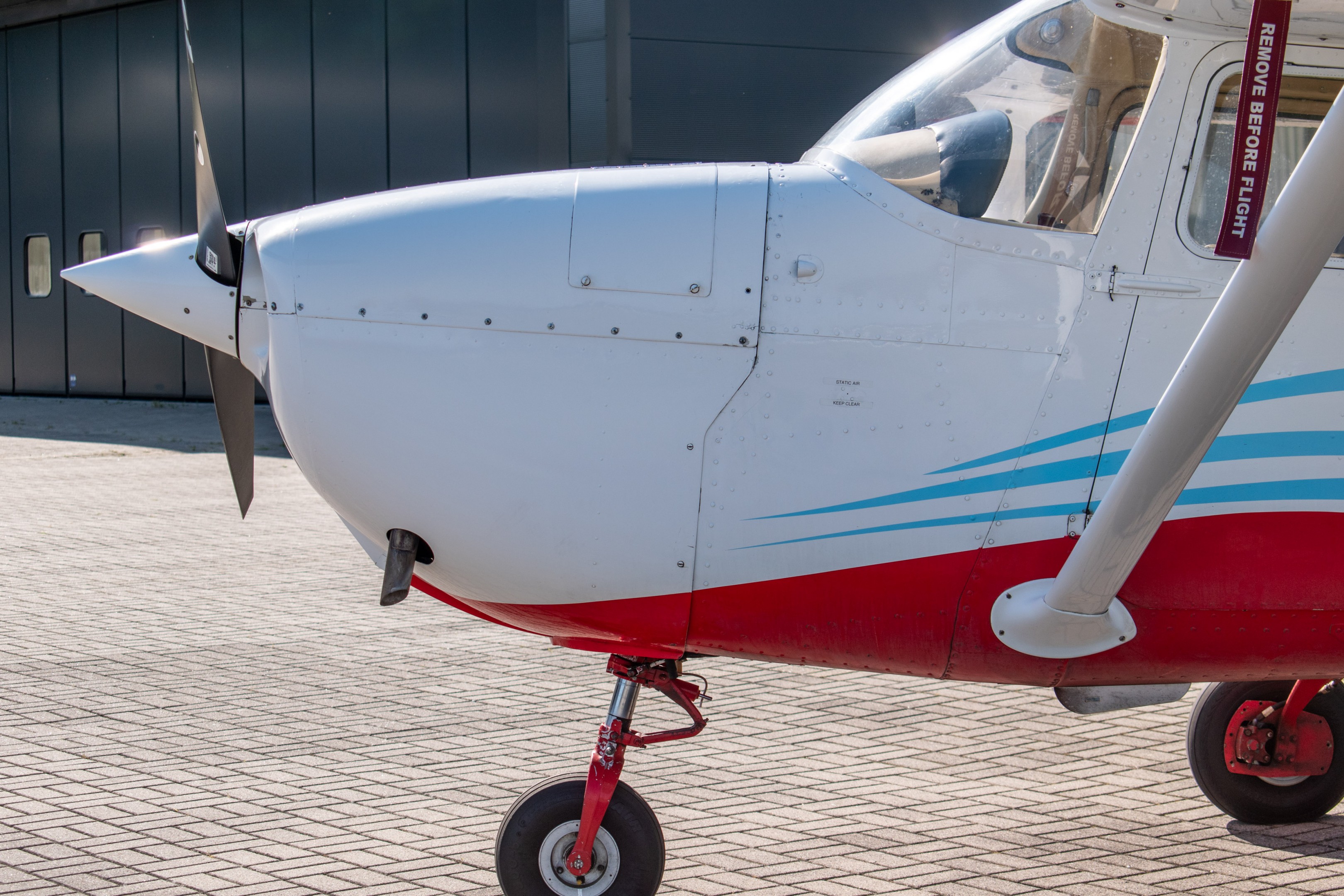 1967 Cessna F172H, photo 4