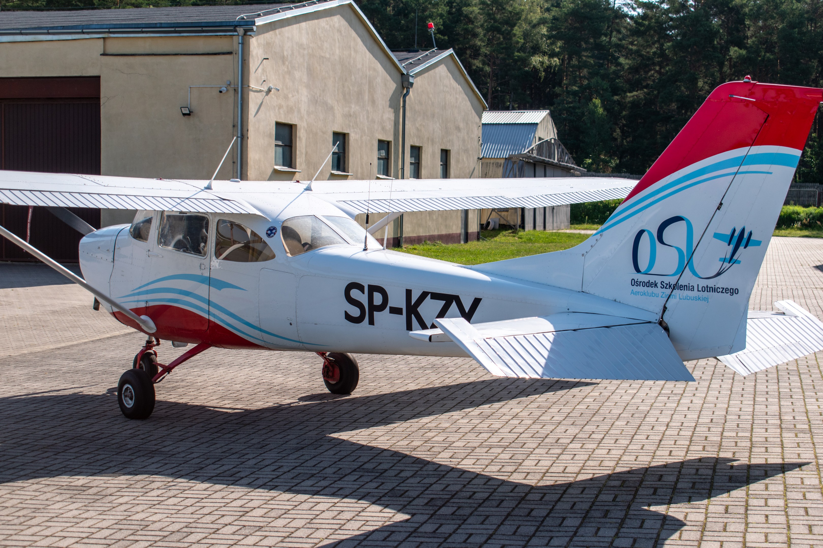 1967 Cessna F172H, photo 7