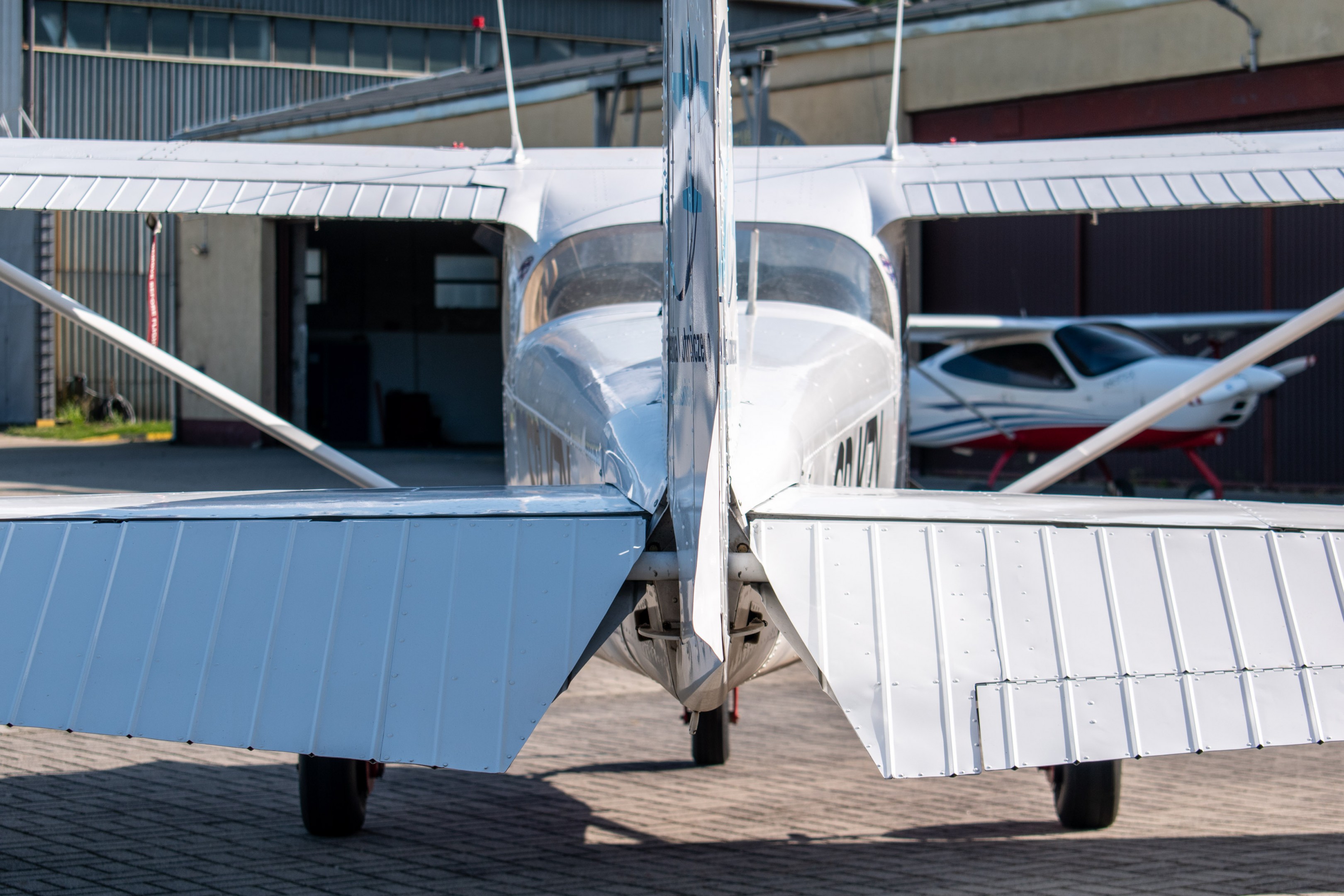 1967 Cessna F172H, photo 10
