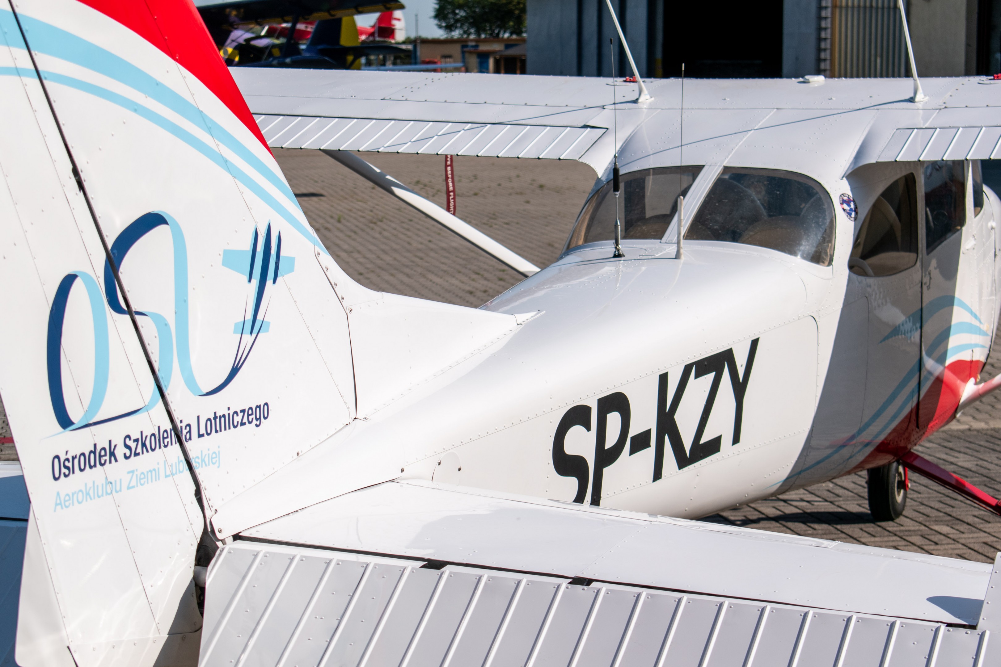 1967 Cessna F172H, photo 11