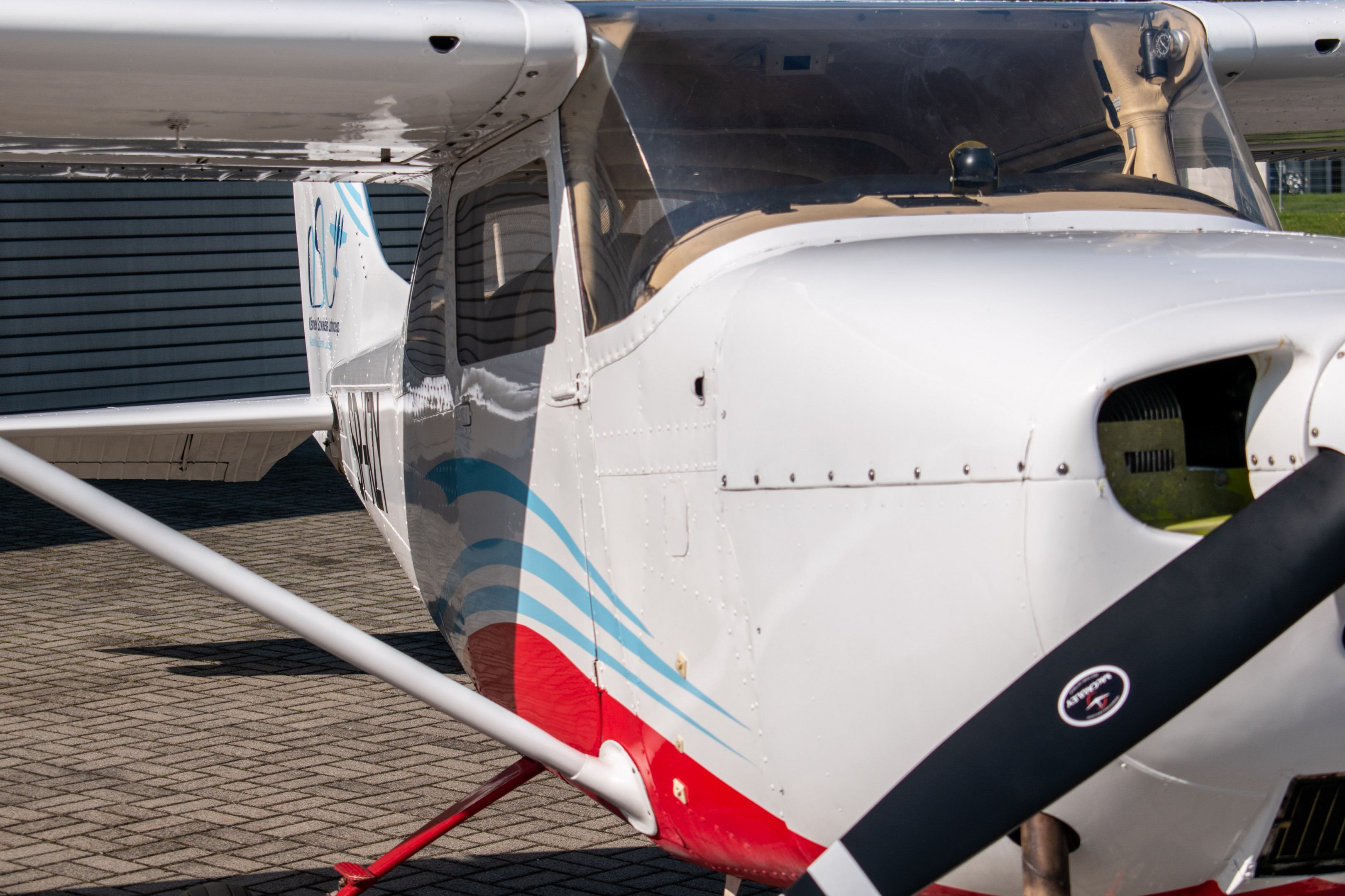 1967 Cessna F172H, photo 17