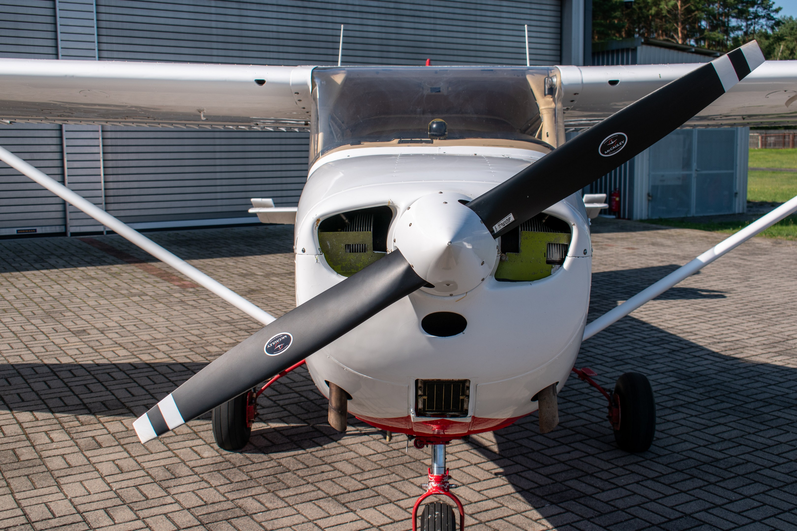 1967 Cessna F172H, photo 19