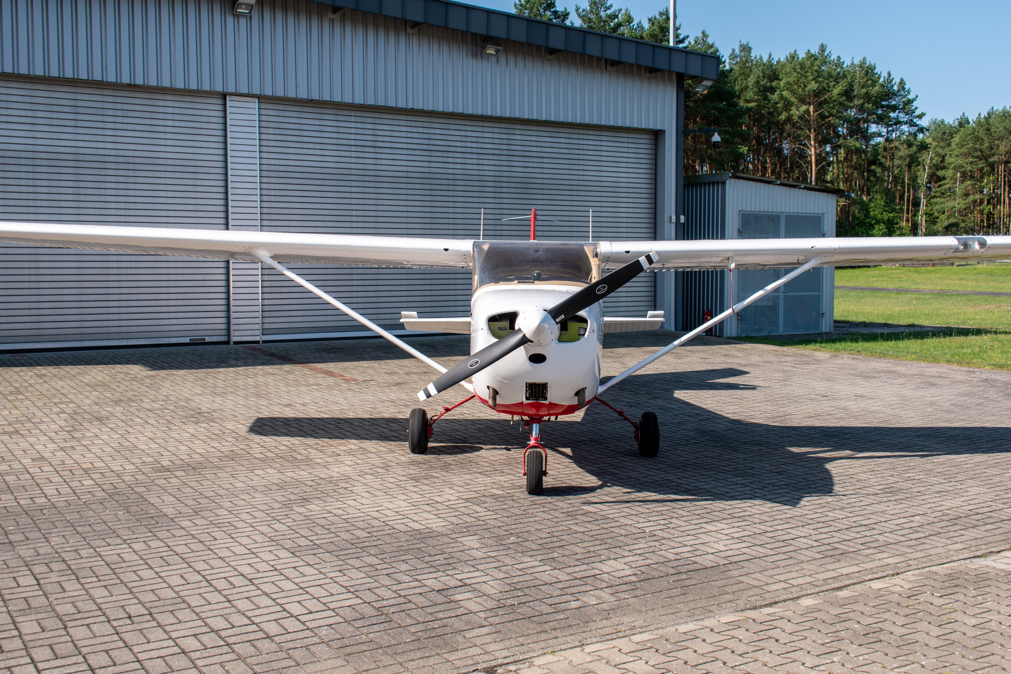 1967 Cessna F172H, photo 20