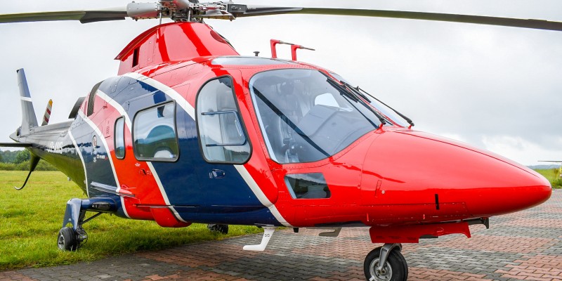Agusta A109E Power UR-AMS