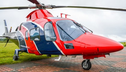 Agusta A109E UR-AMS