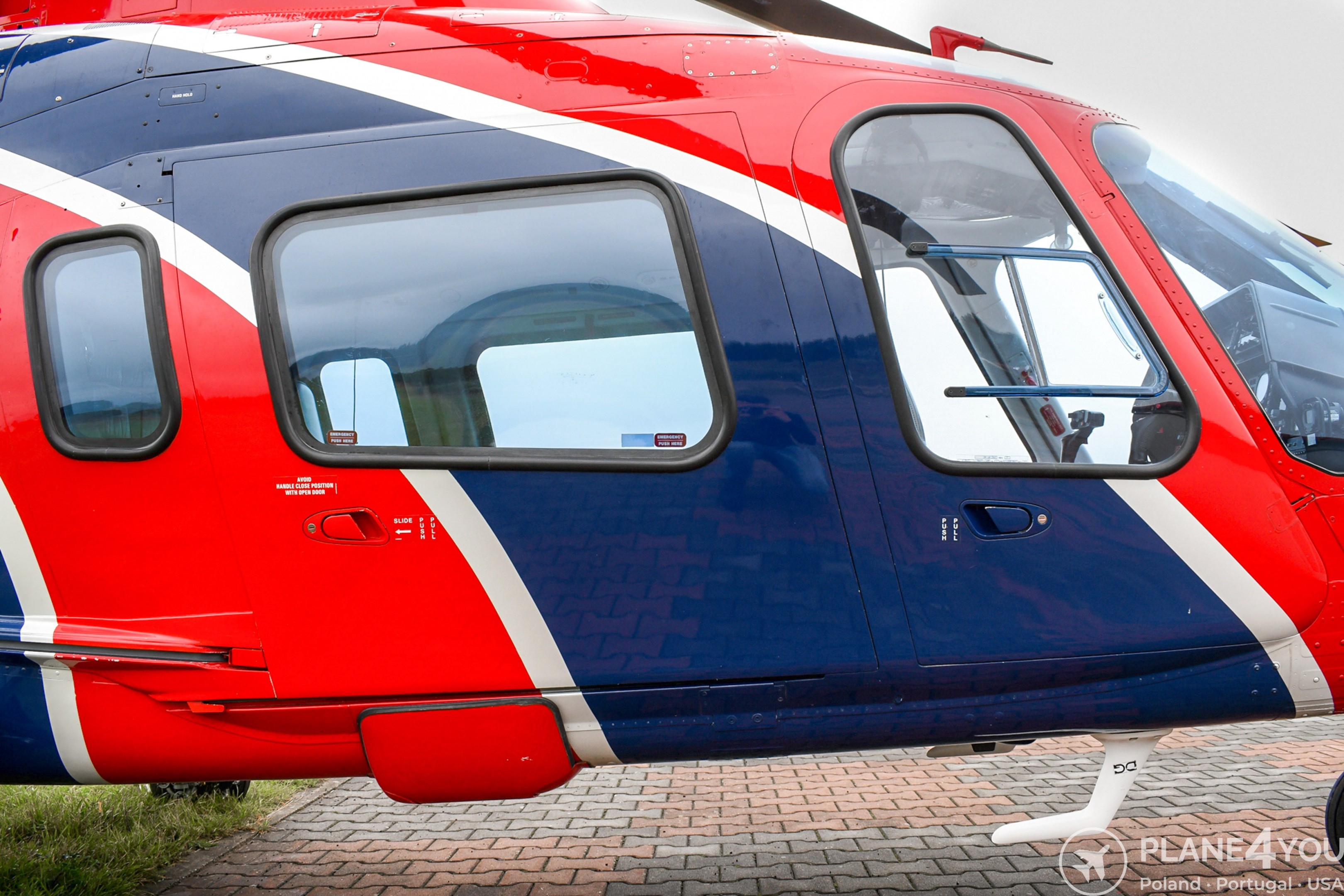 2006 Agusta A109E Power Elite, photo 16