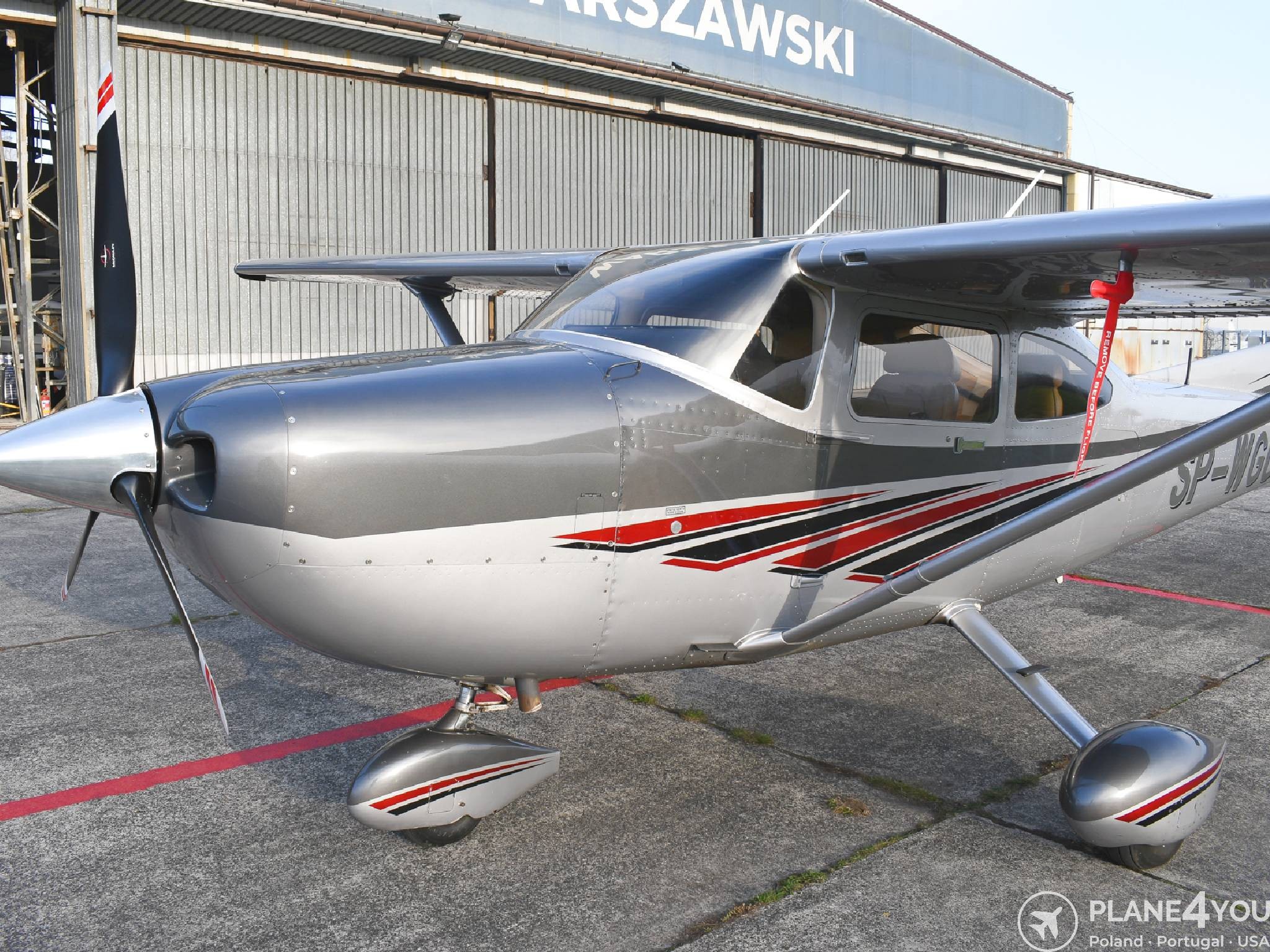2005 Cessna 182T, photo 3