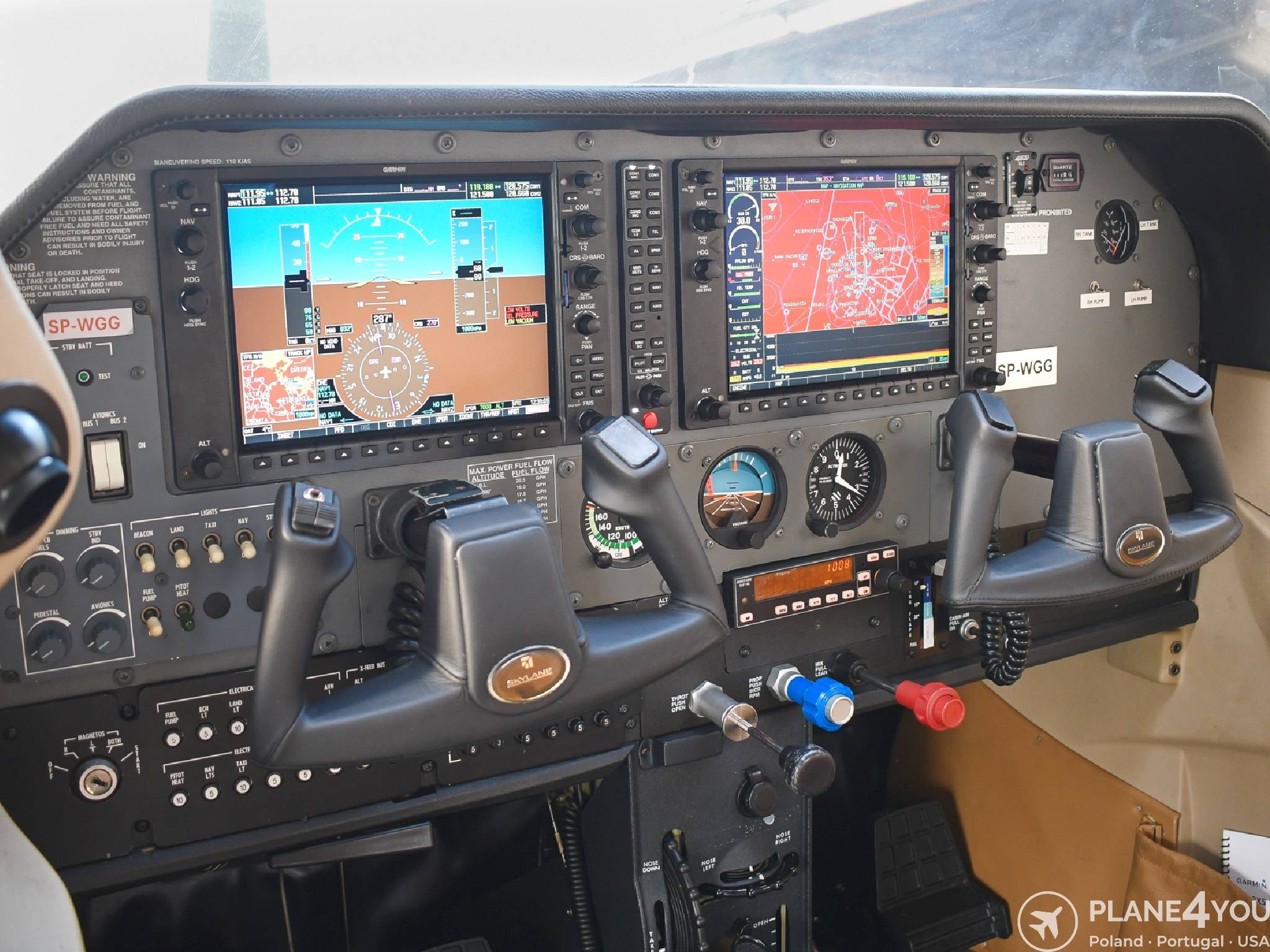2005 Cessna 182T, photo 21