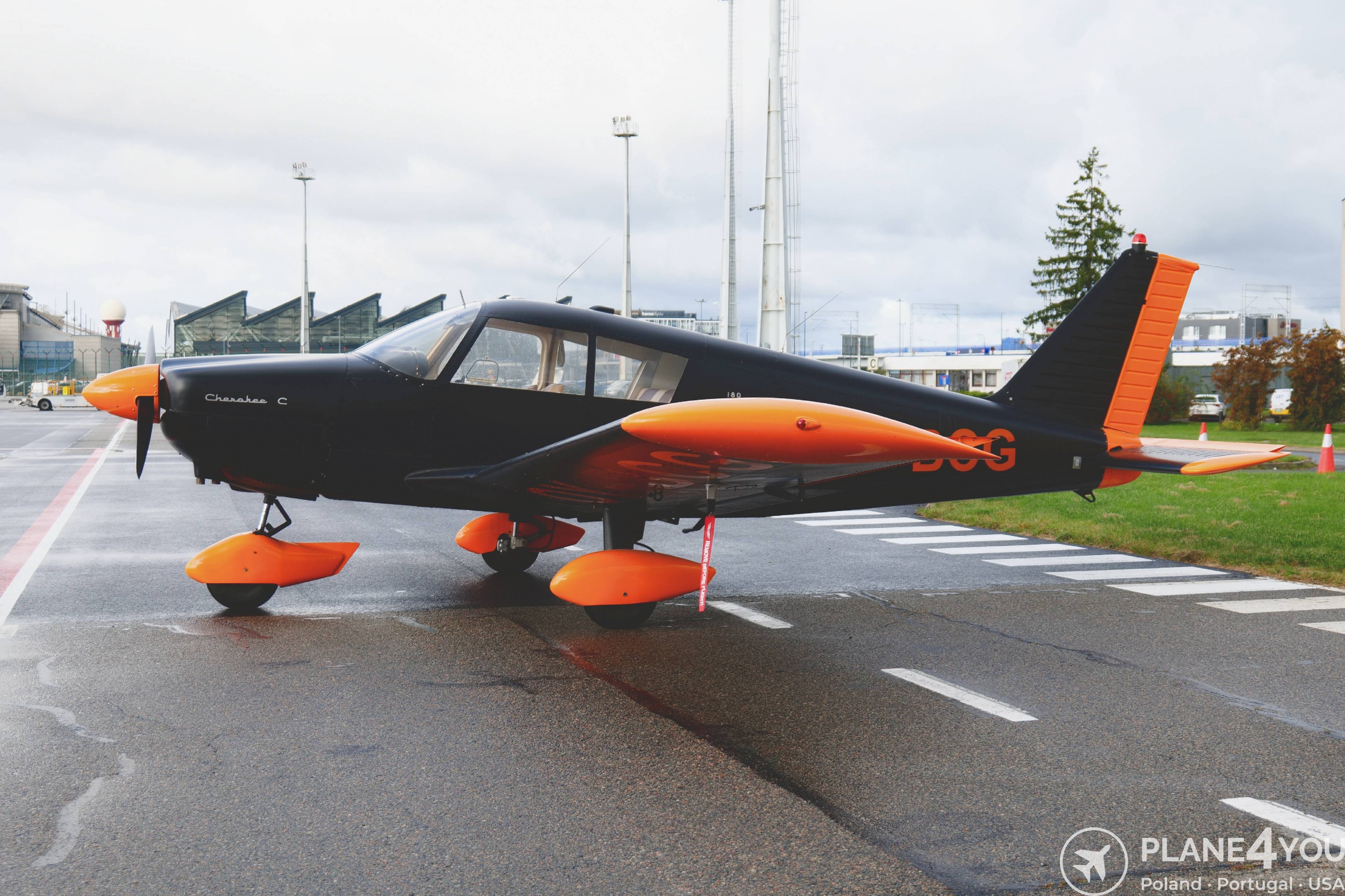 1967 Piper PA28-180, photo 3