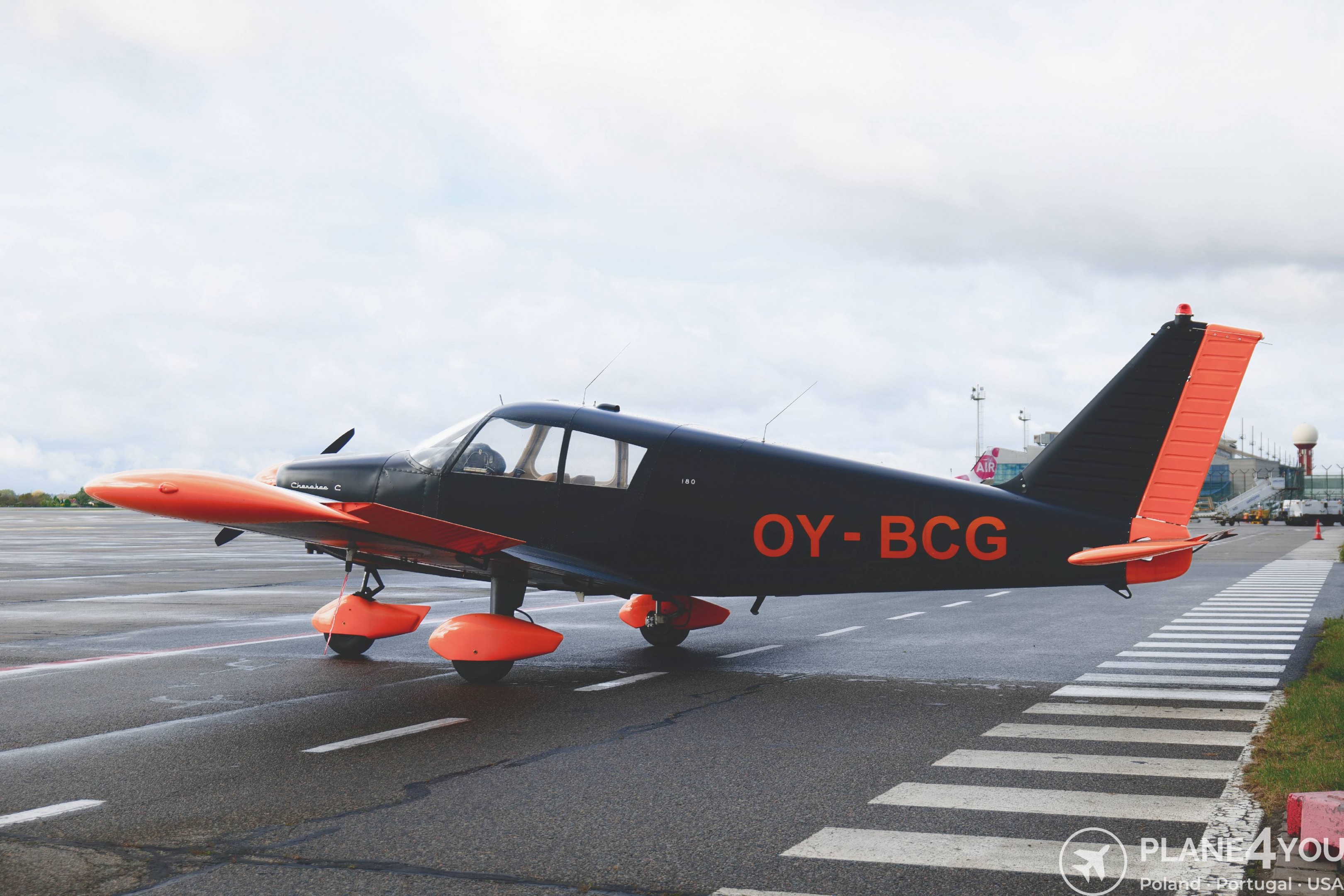 1967 Piper PA28-180, photo 5