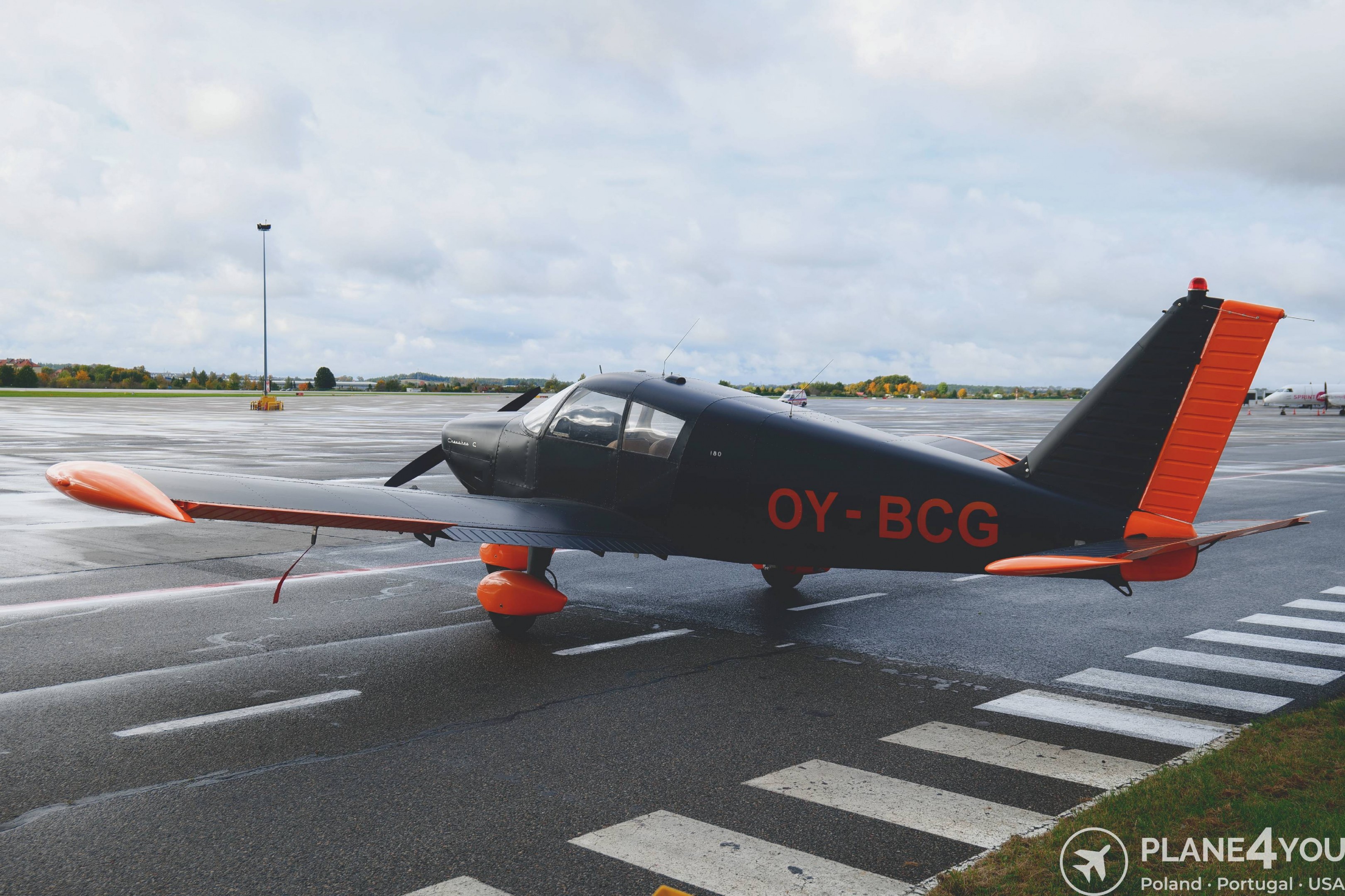 1967 Piper PA28-180, photo 6