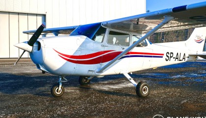 Cessna 172S Skyhawk SP-ALA