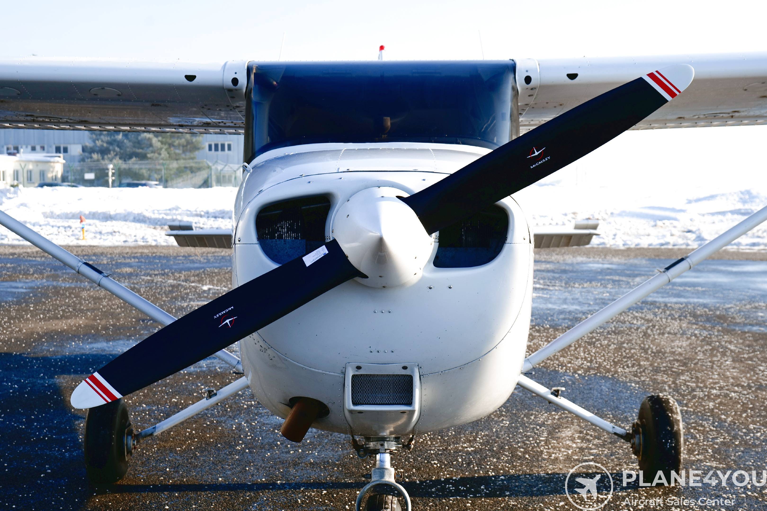 1999 Cessna 172S Skyhawk, photo 14