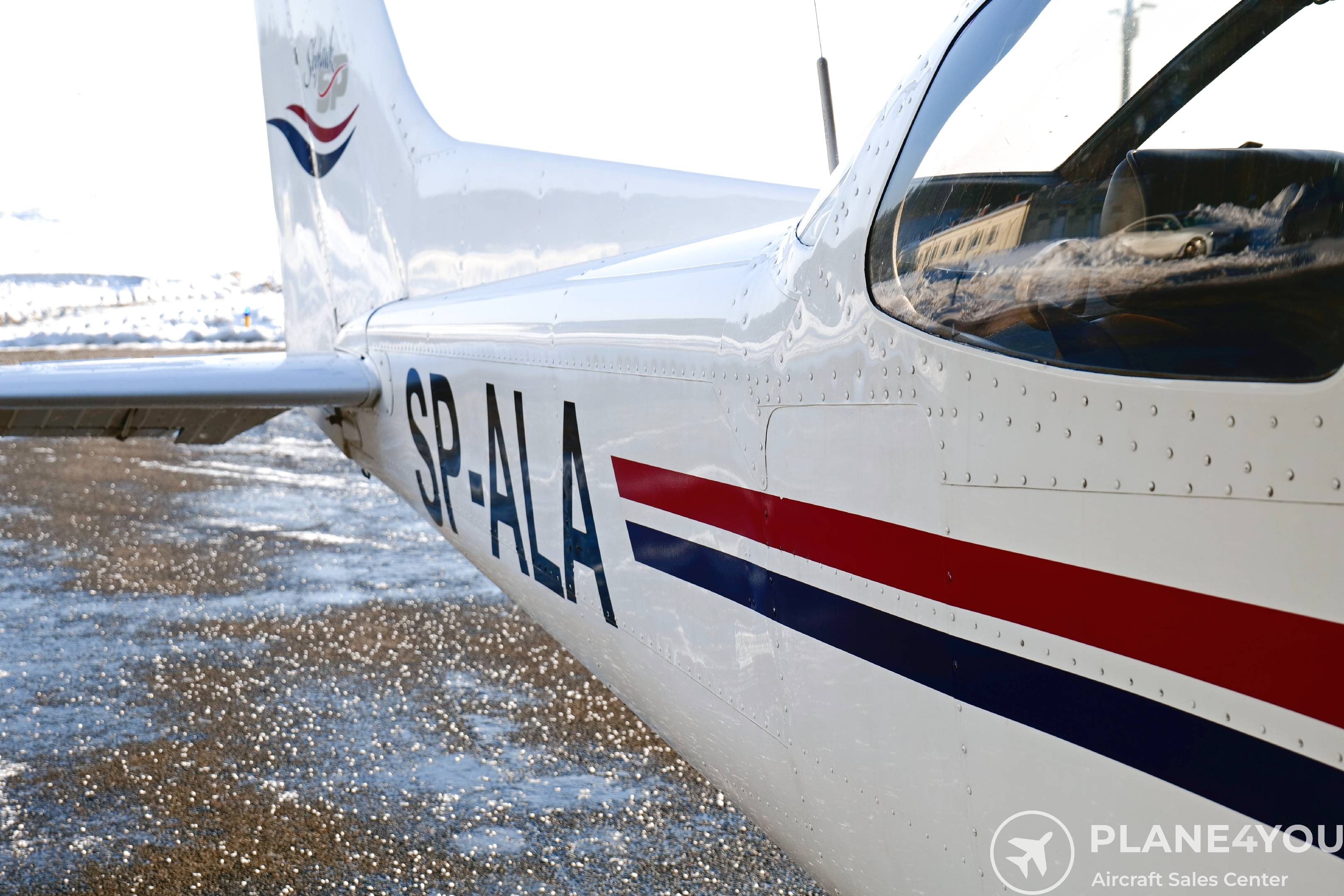 1999 Cessna 172S Skyhawk, photo 25