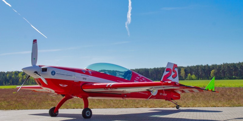 Extra 300LC SP-AUP