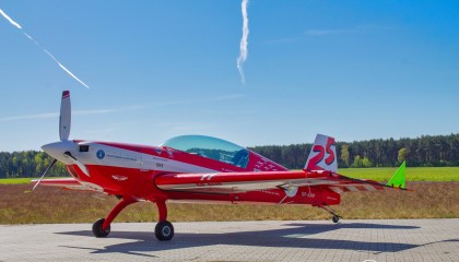 Extra 300LC SP-AUP