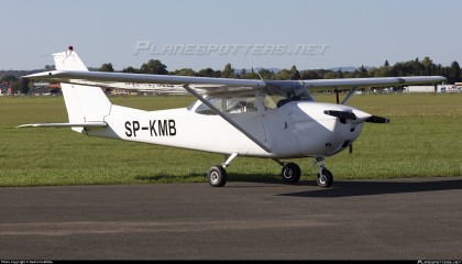 Cessna F172G SP-KMB