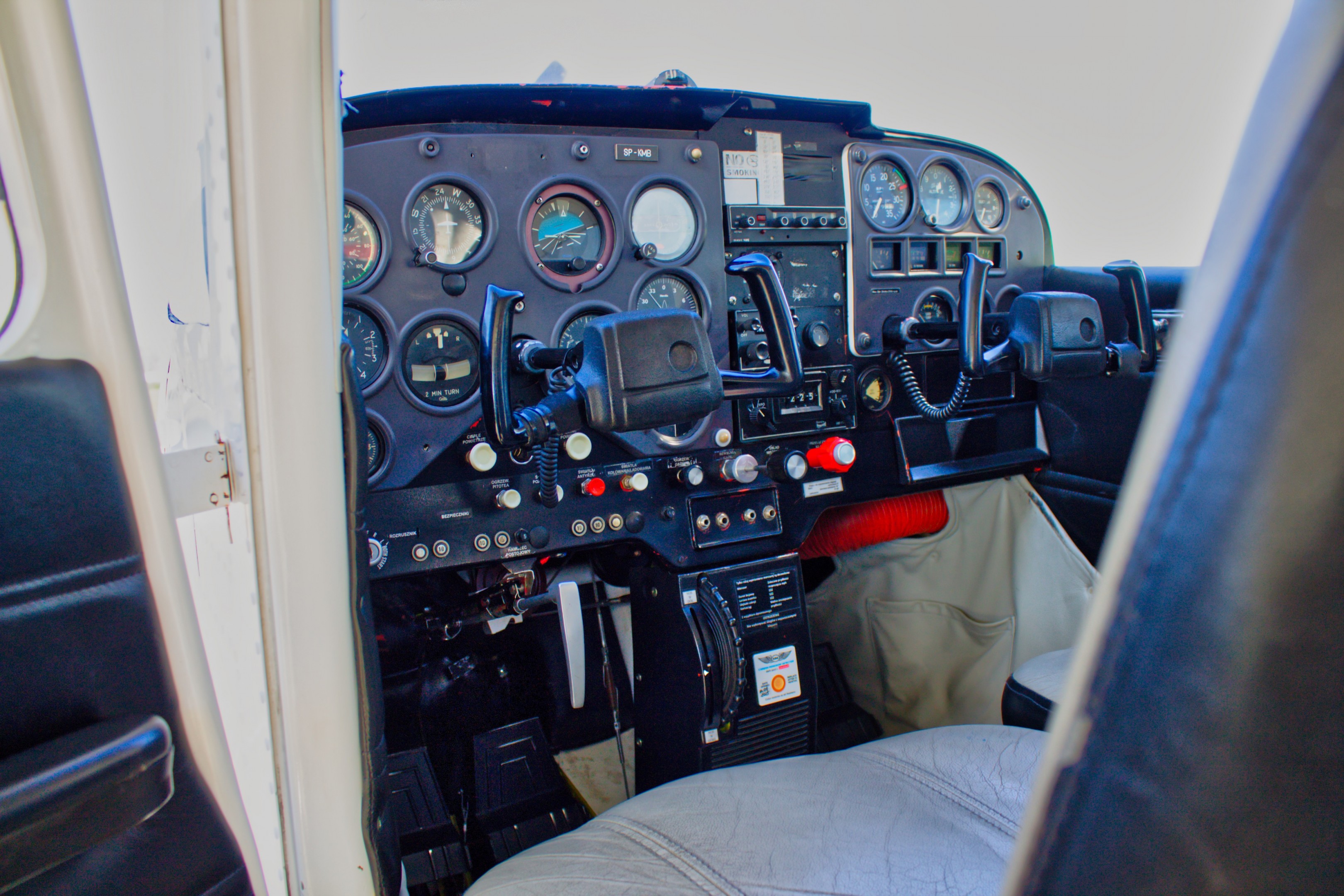 1965 Cessna F172G, photo 21