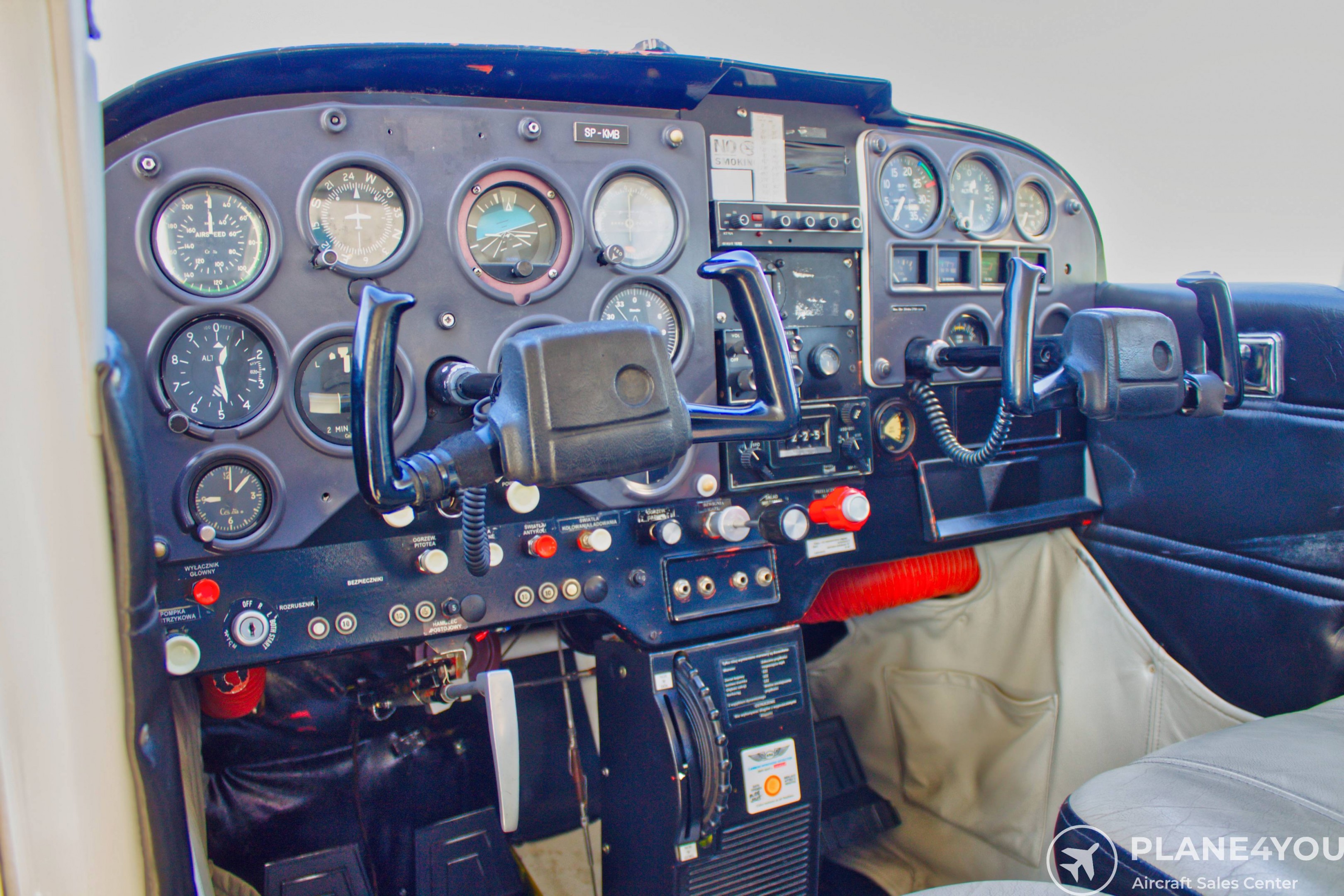 1965 Cessna F172G, photo 22