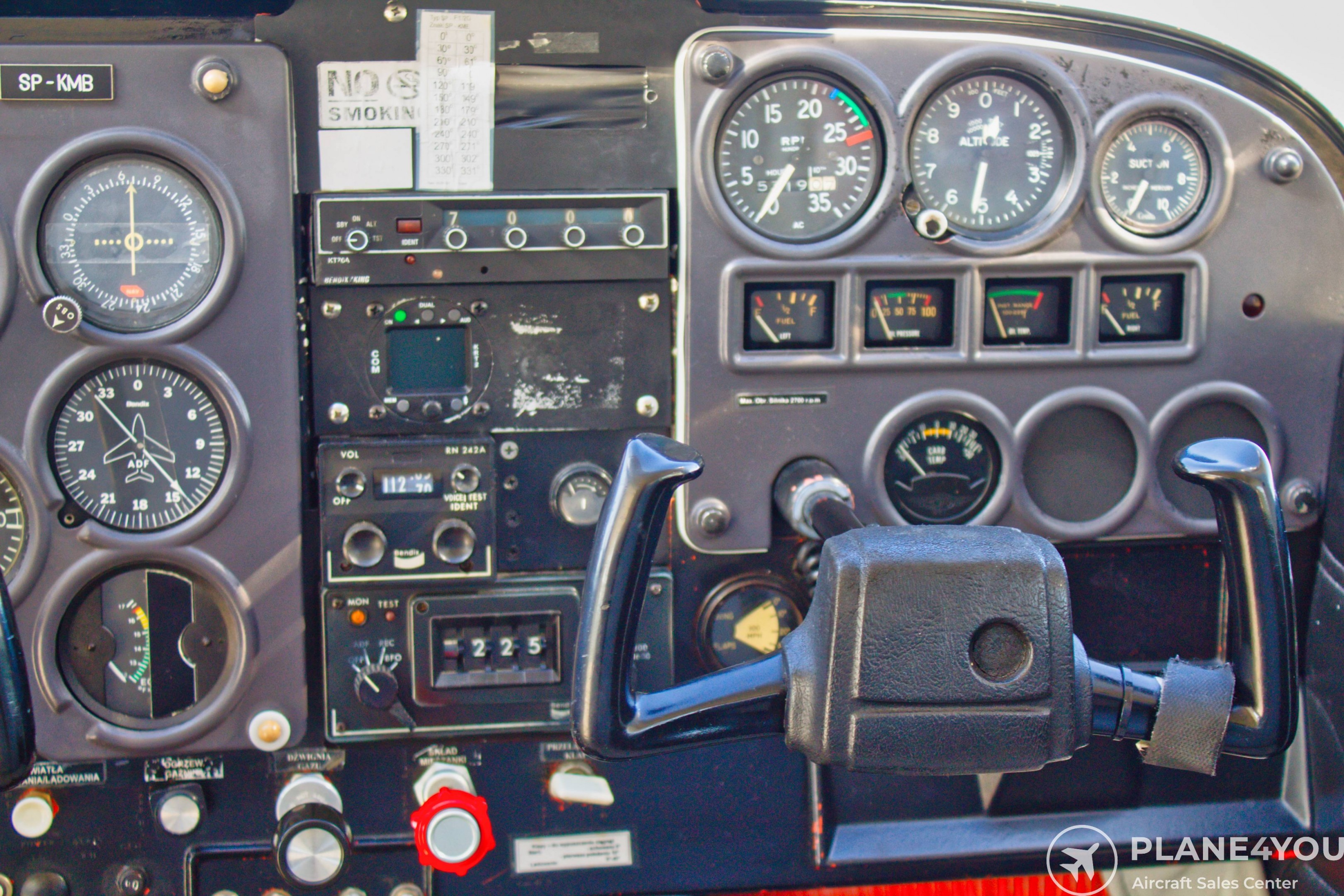1965 Cessna F172G, photo 26