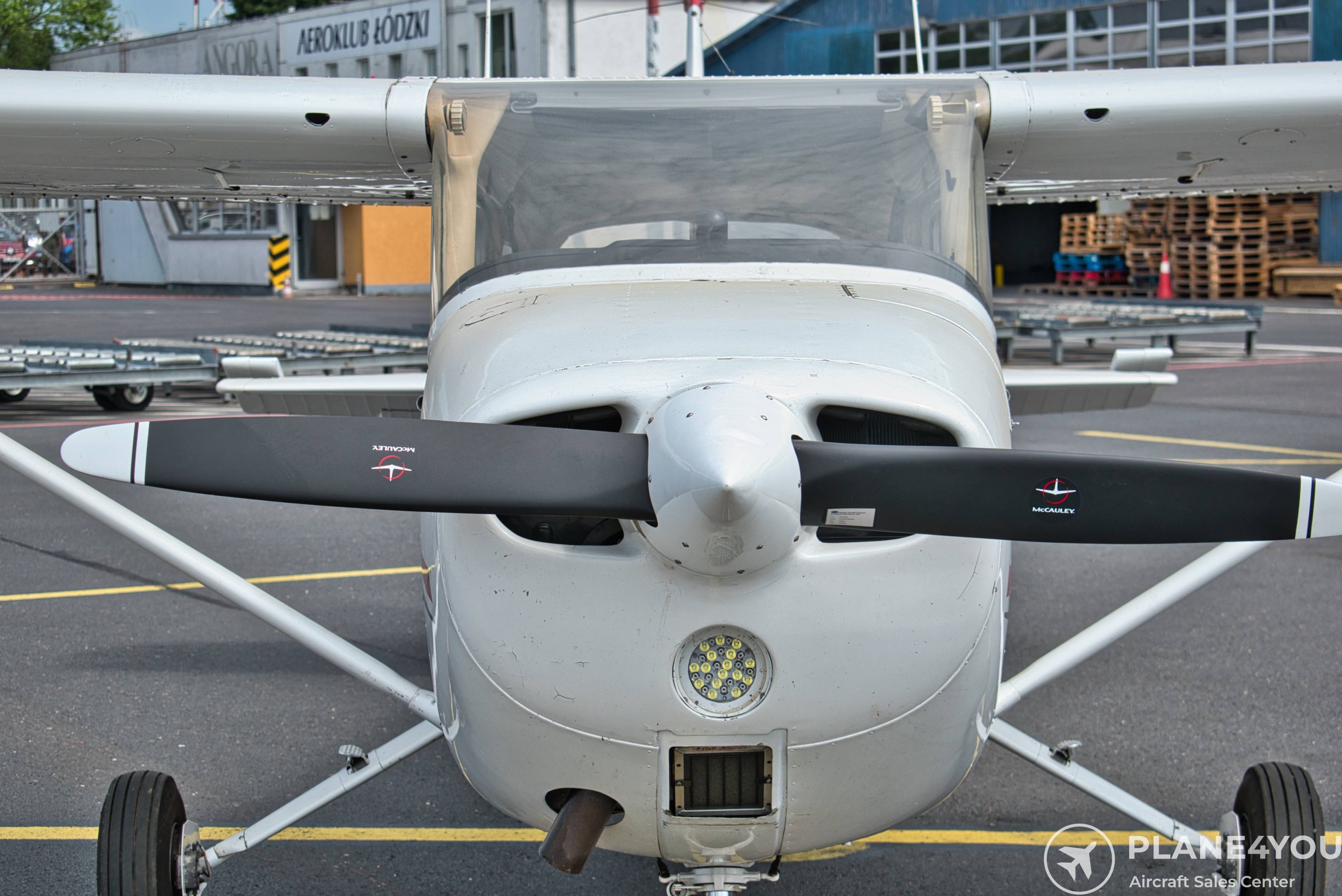 1972 Cessna F172L, photo 16