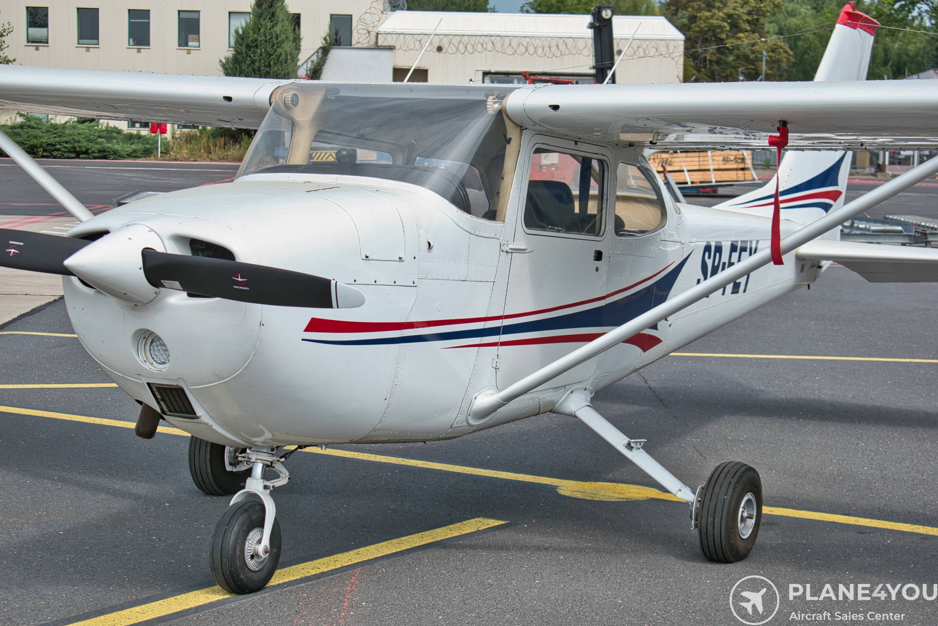 1972 Cessna F172L, photo 17