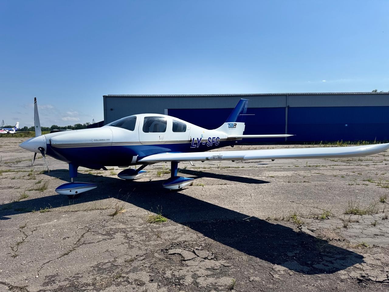2000 Lancair LC40 Columbia 300, photo 2
