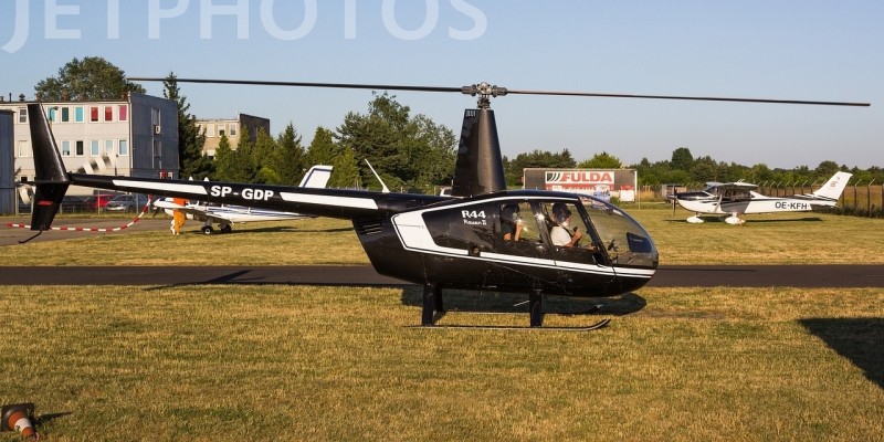 Robinson R44 Raven II SP-GDP