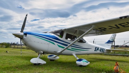 Cessna T182T SP-VEL