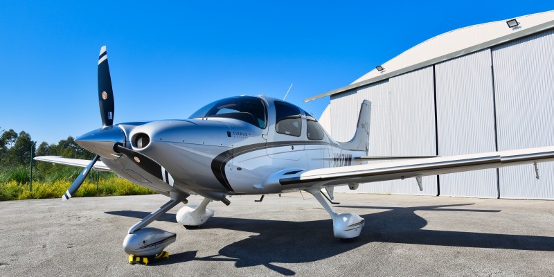 Cirrus SR22 G5 GTS N837MM