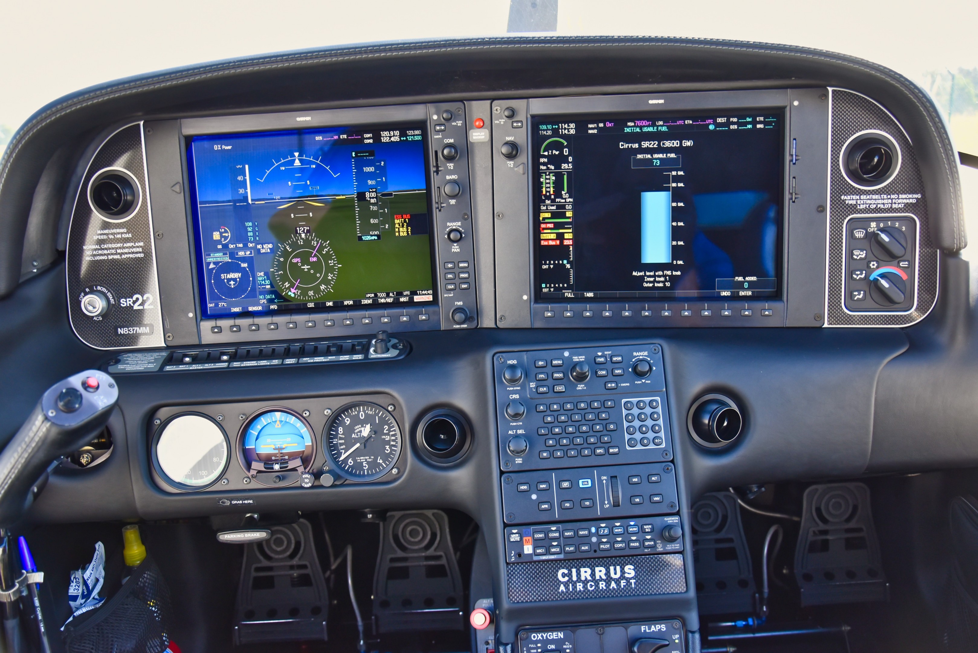 2013 Cirrus SR22 G5 GTS, photo 3