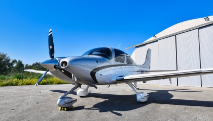 Cirrus SR22 G5 GTS N837MM
