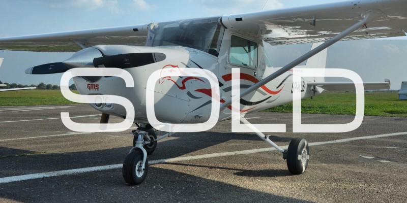 51. Cessna 152 SP-KLB
