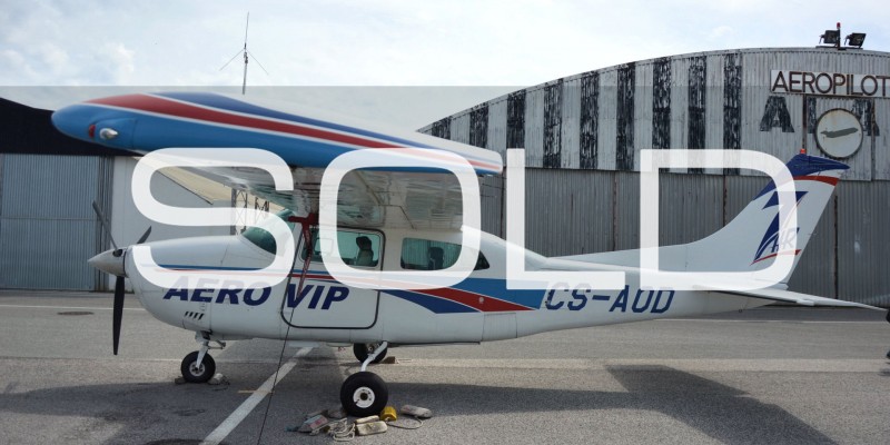 182. Cessna 210L Centurion CS-AOD