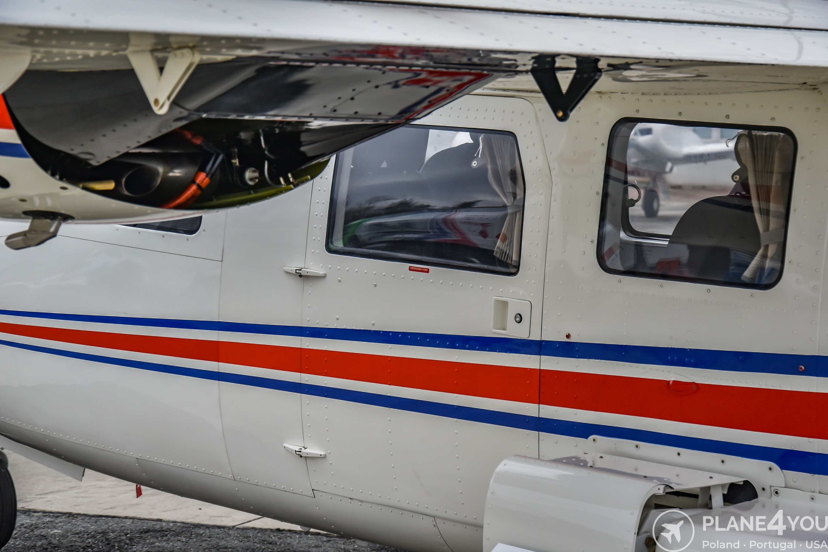 2011 Vulcanair P68.R Victor, photo 6