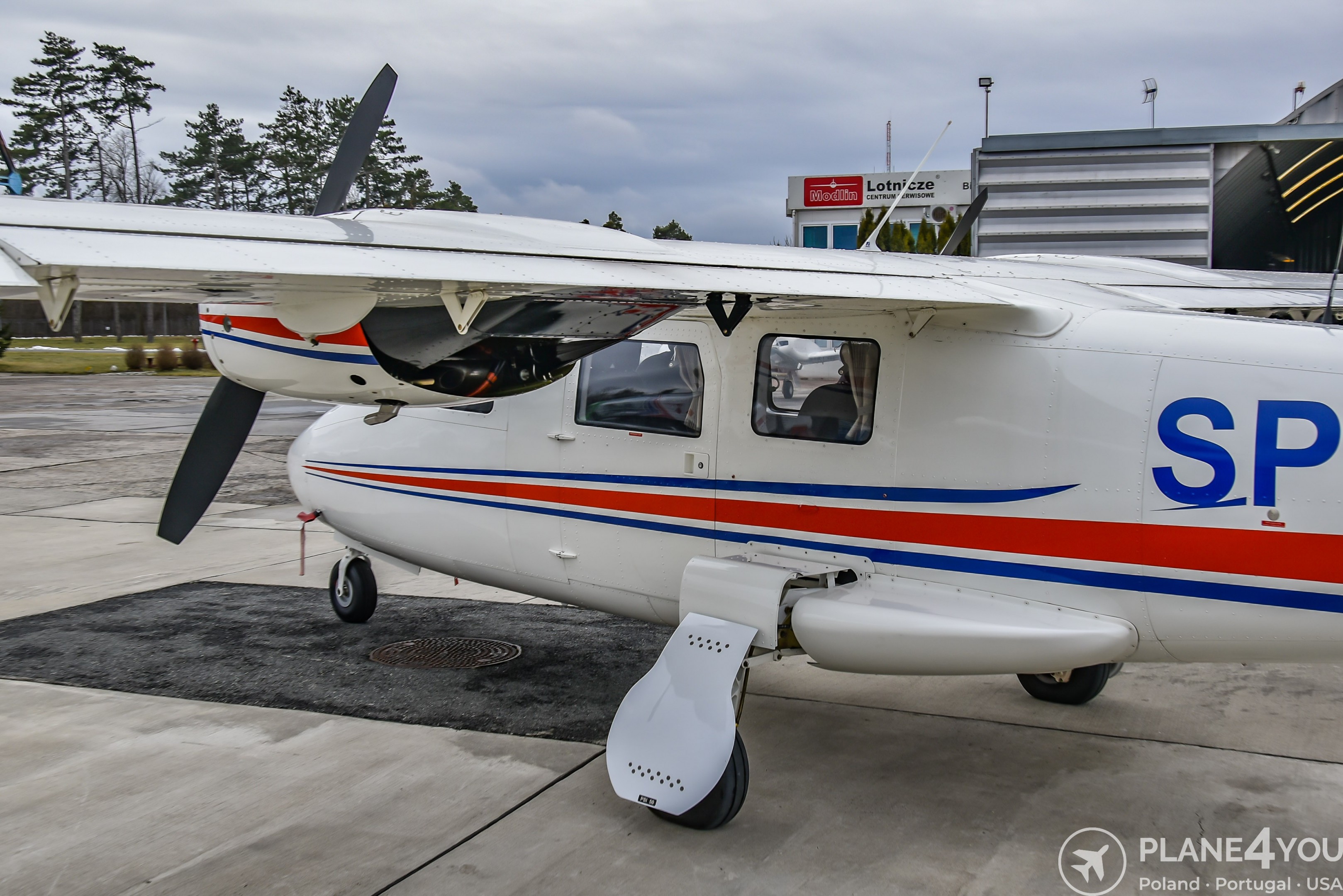 2011 Vulcanair P68.R Victor, photo 7