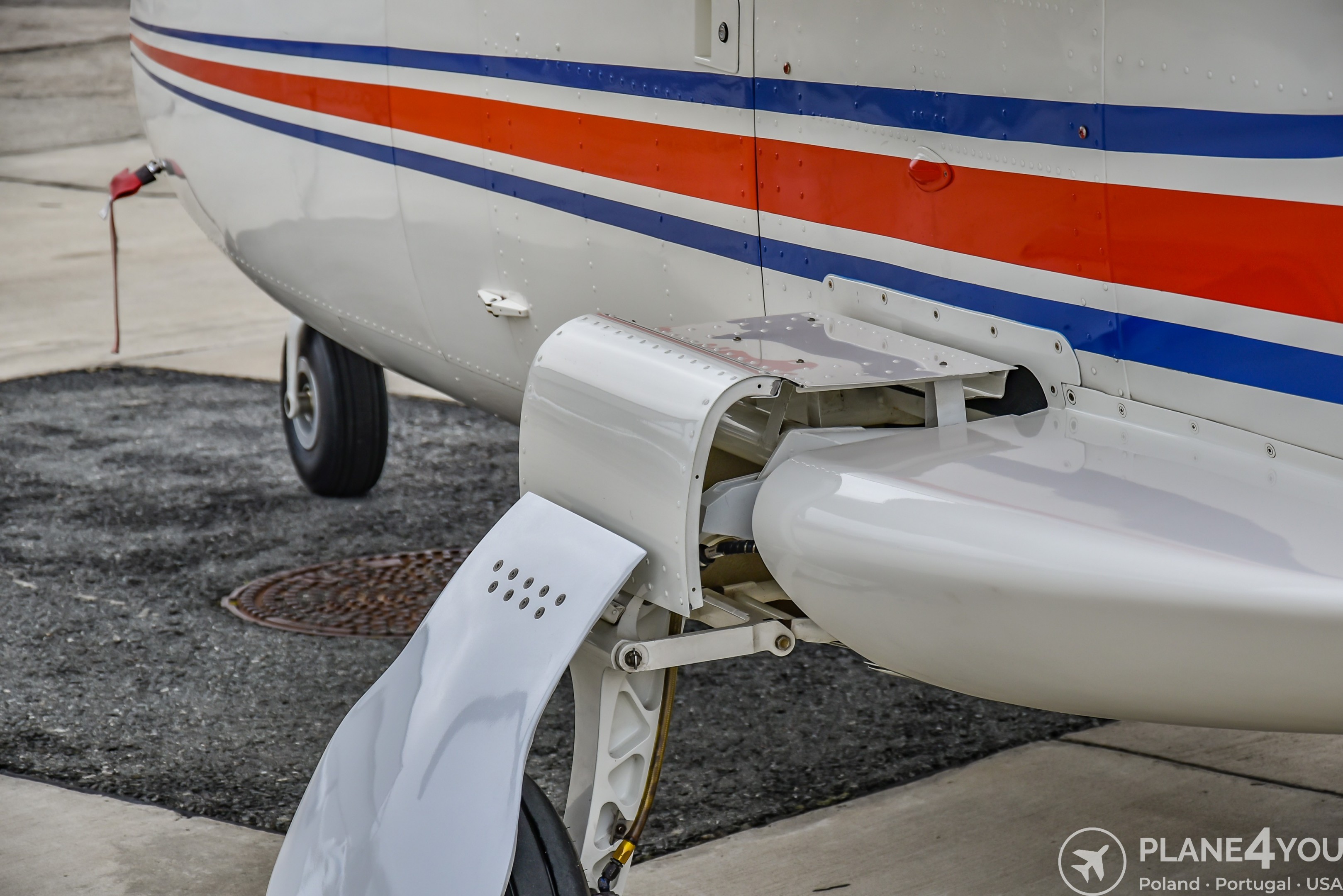 2011 Vulcanair P68.R Victor, photo 8