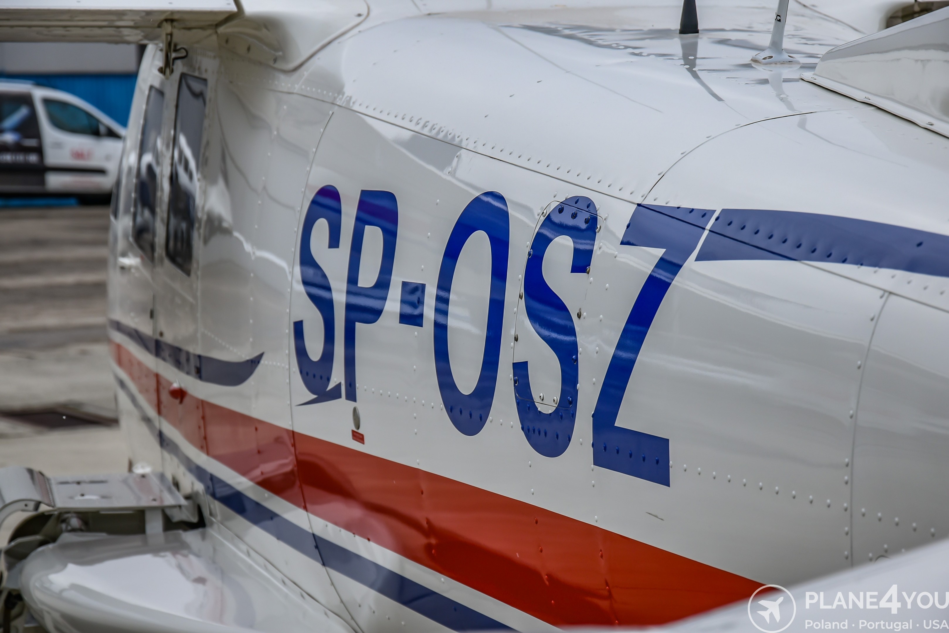 2011 Vulcanair P68.R Victor, photo 10