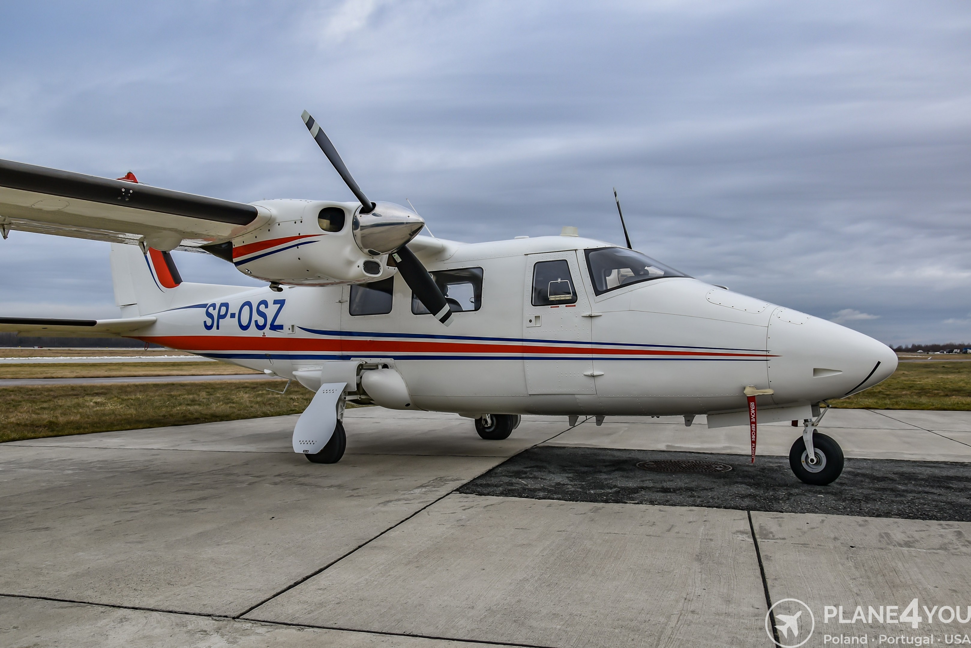 2011 Vulcanair P68.R Victor, photo 23