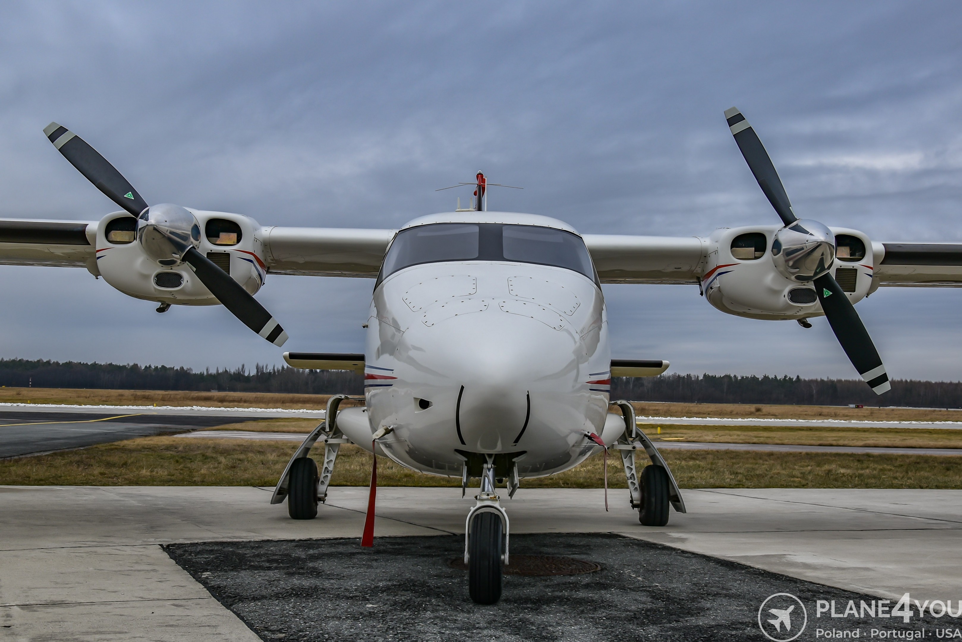 2011 Vulcanair P68.R Victor, photo 31