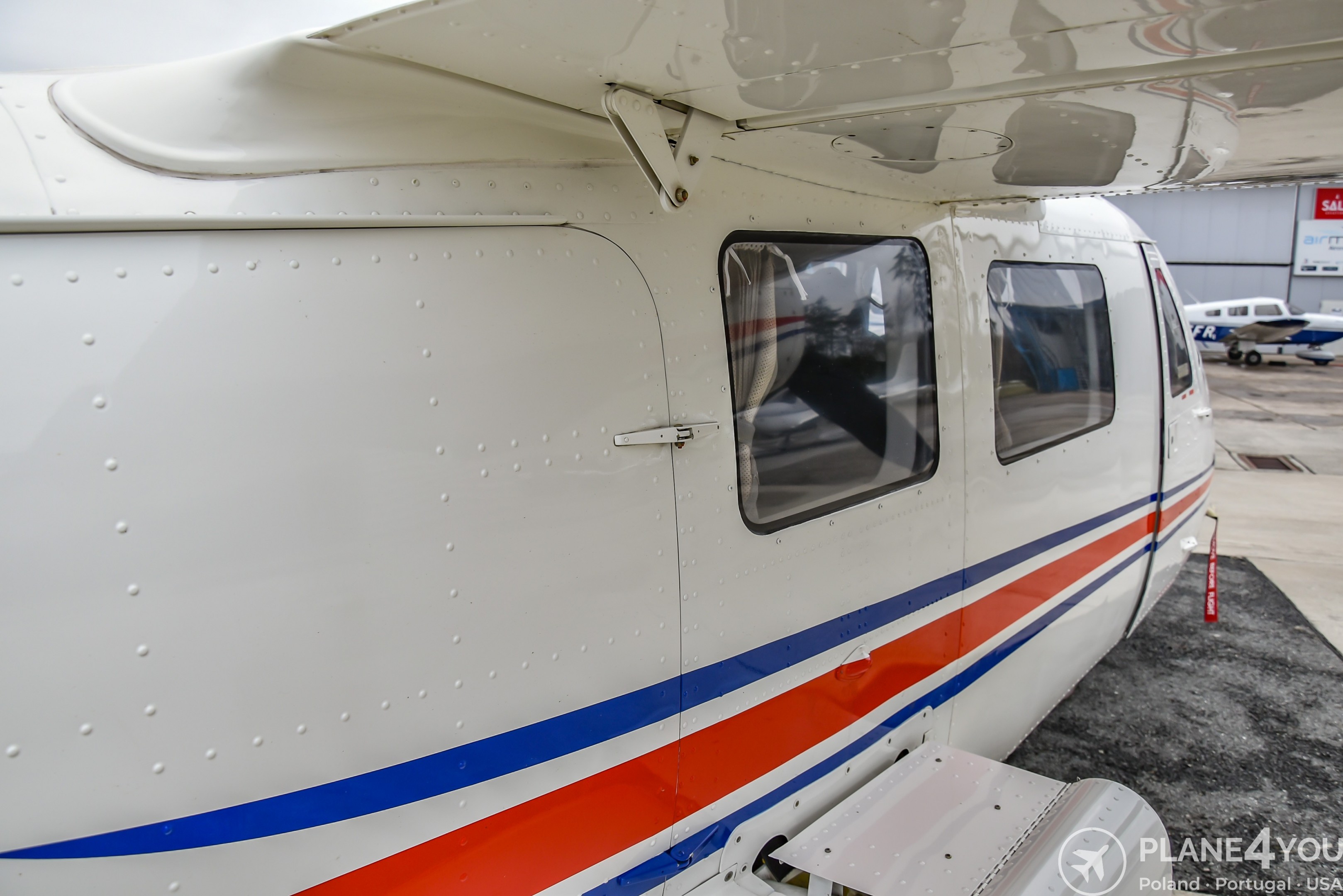 2011 Vulcanair P68.R Victor, photo 39