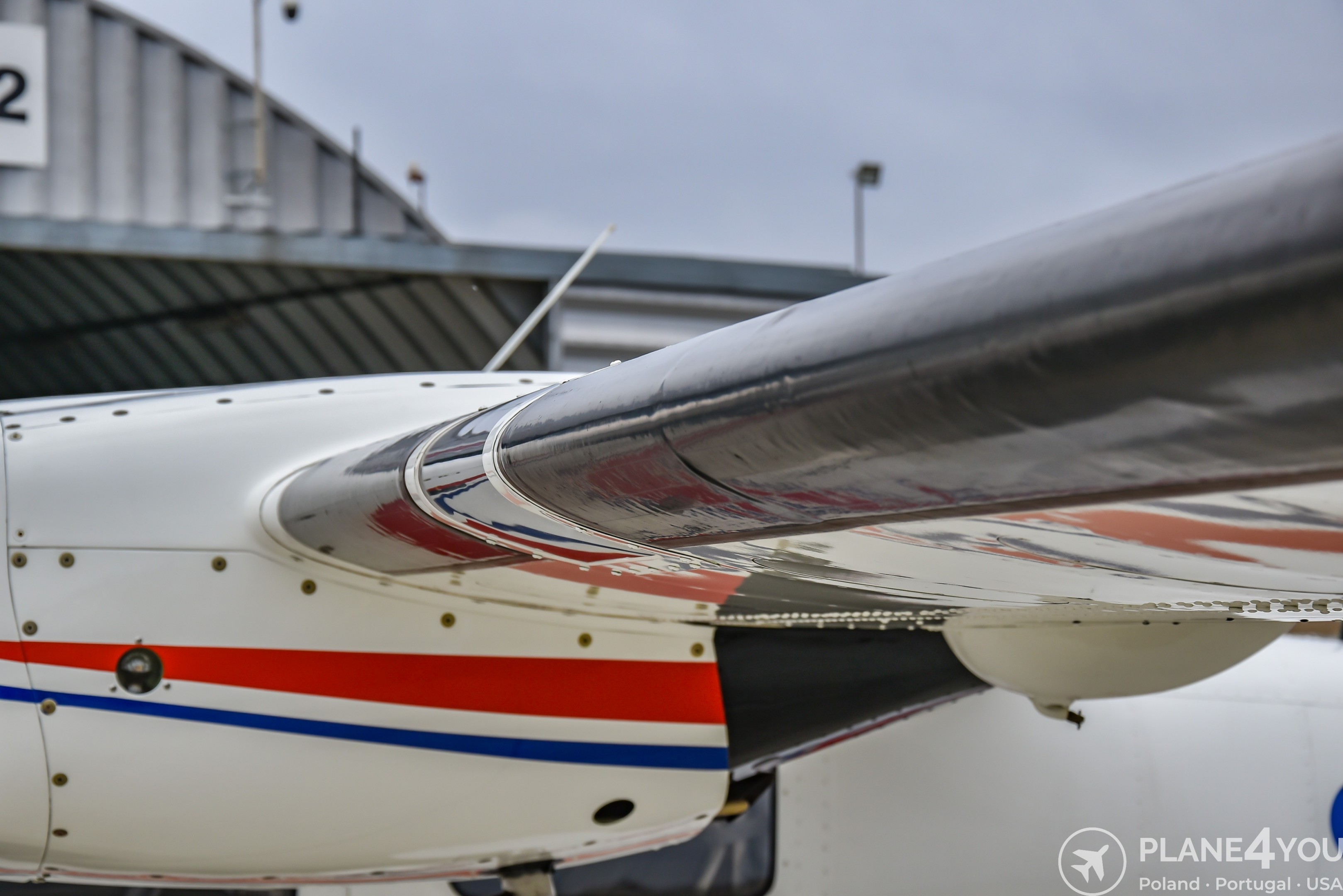 2011 Vulcanair P68.R Victor, photo 45