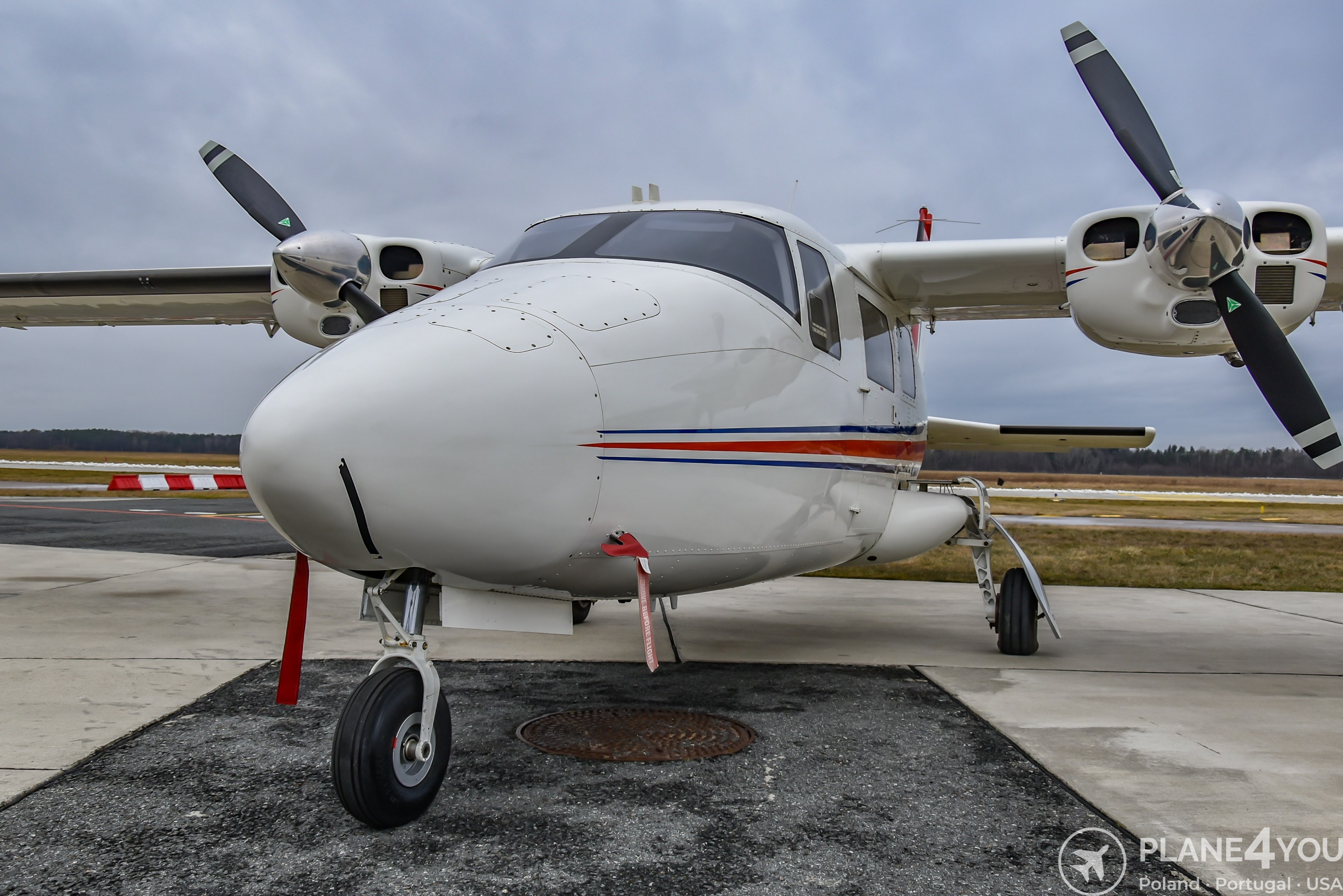 2011 Vulcanair P68.R Victor, photo 59