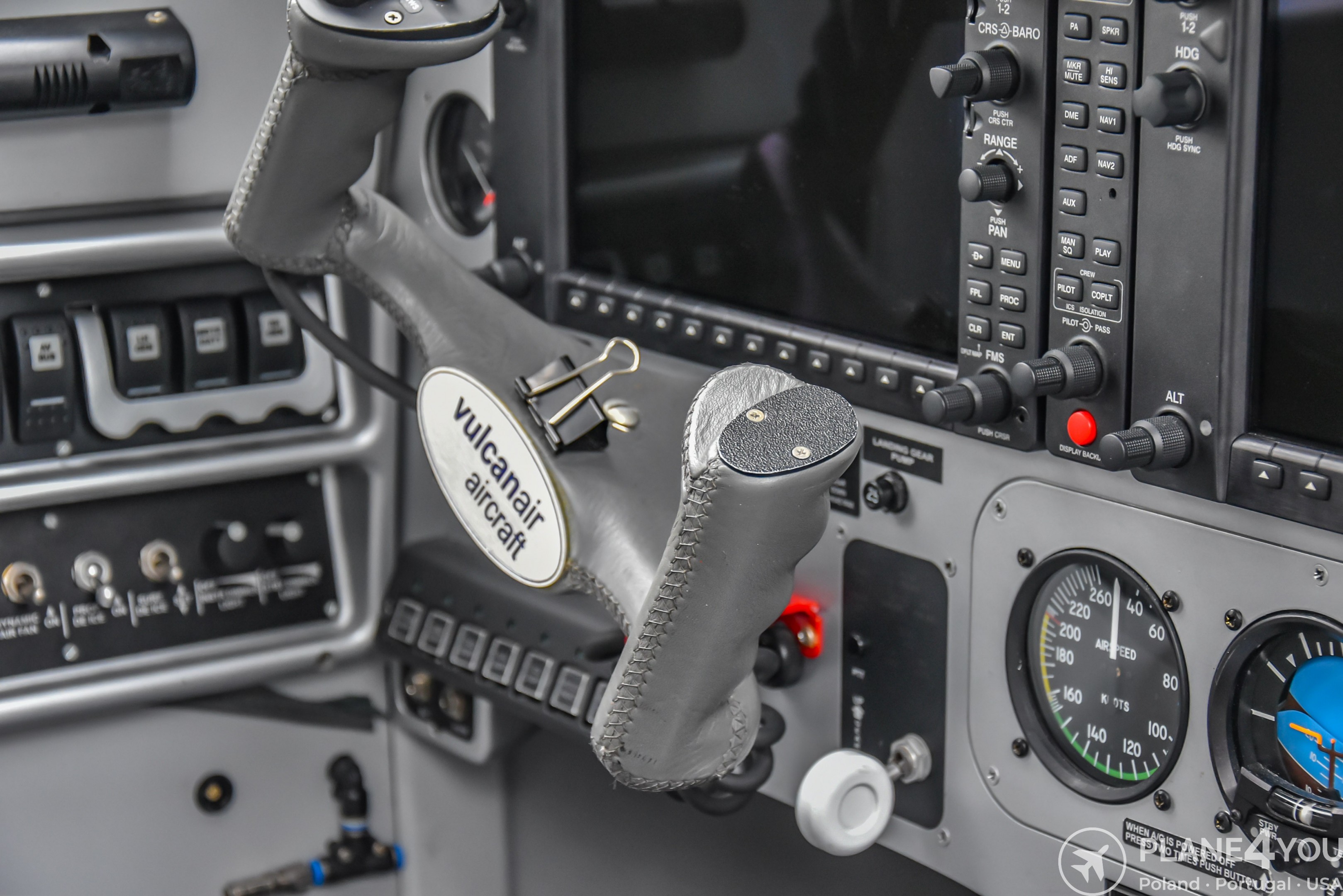 2011 Vulcanair P68.R Victor, photo 67