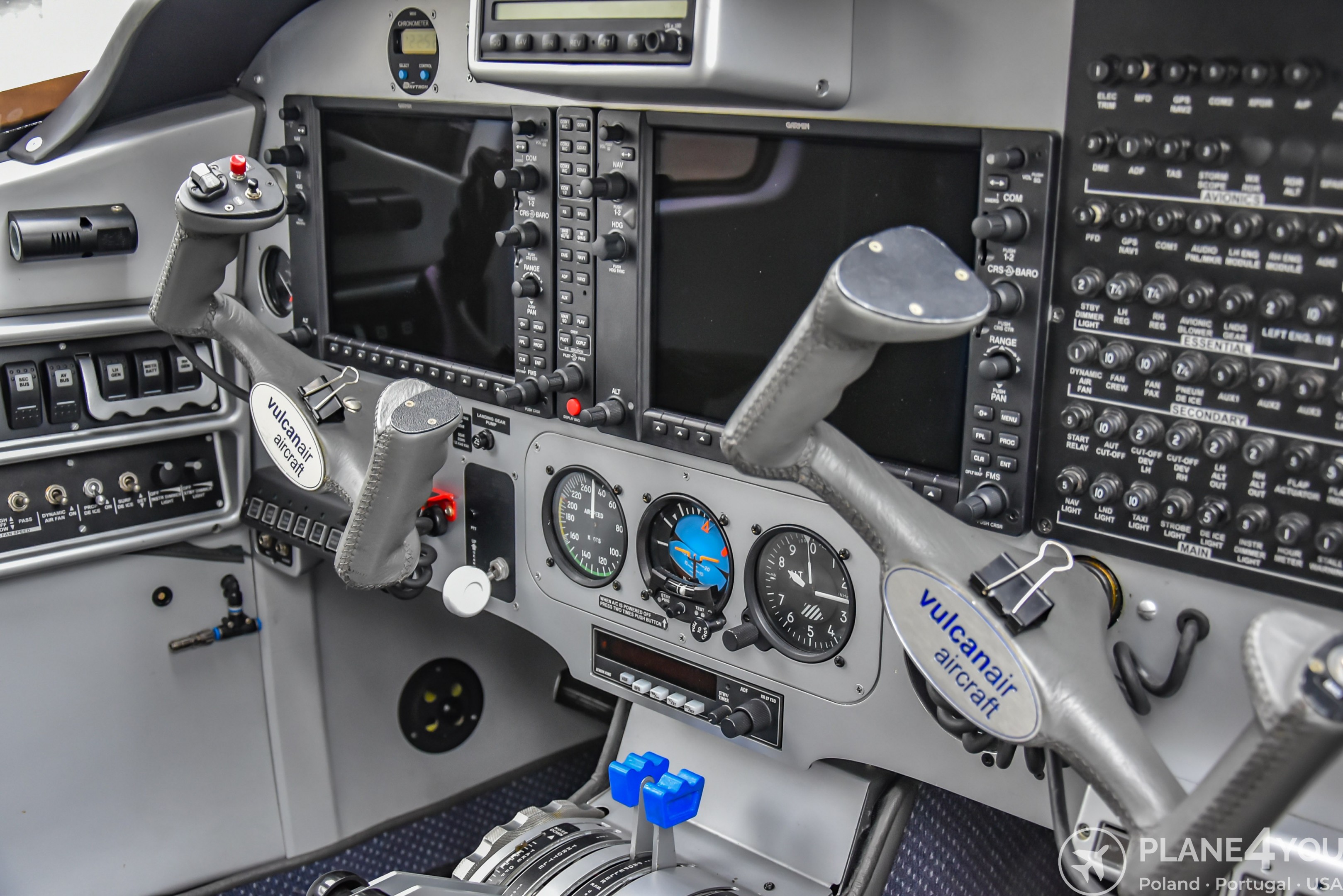2011 Vulcanair P68.R Victor, photo 75